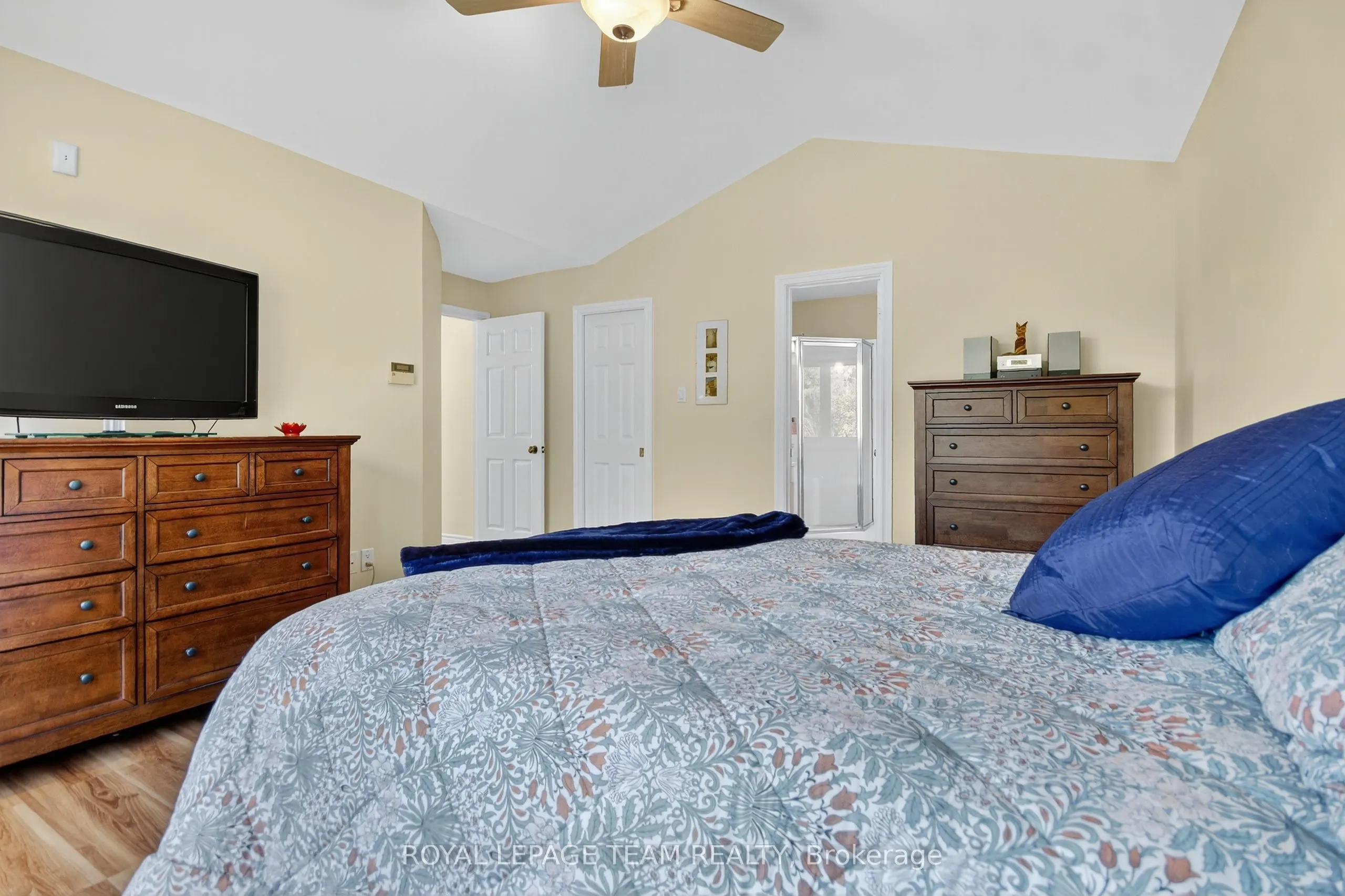 380 Brunton Side Rd, R.R. #3 Side Road