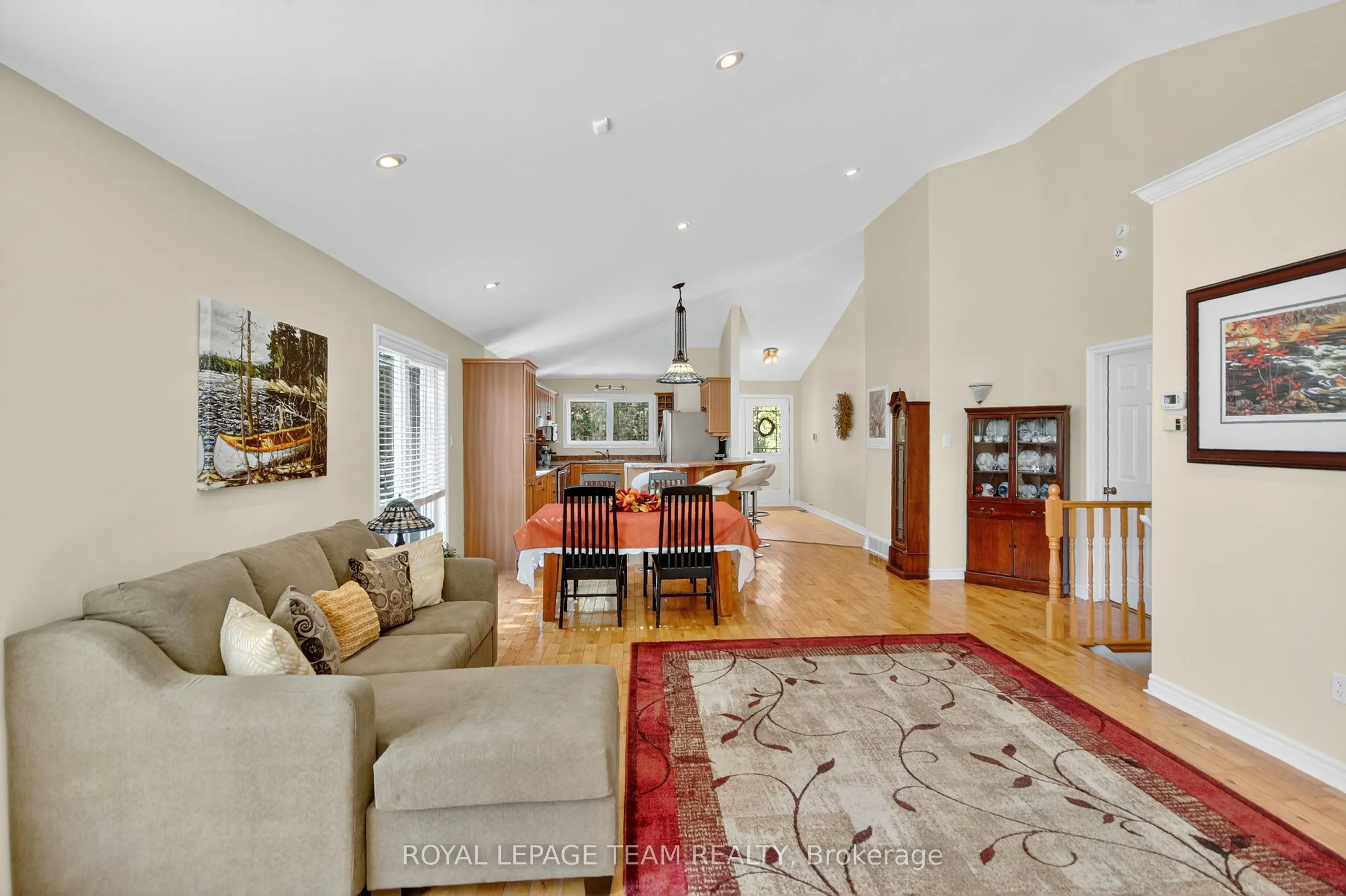 380 Brunton Side Rd, R.R. #3 Side Road