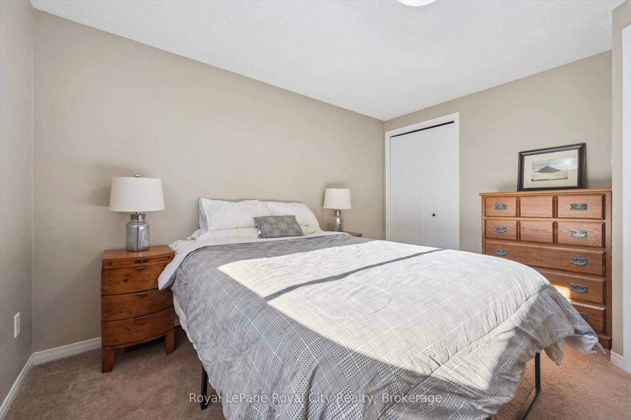 74 Troy Crescent