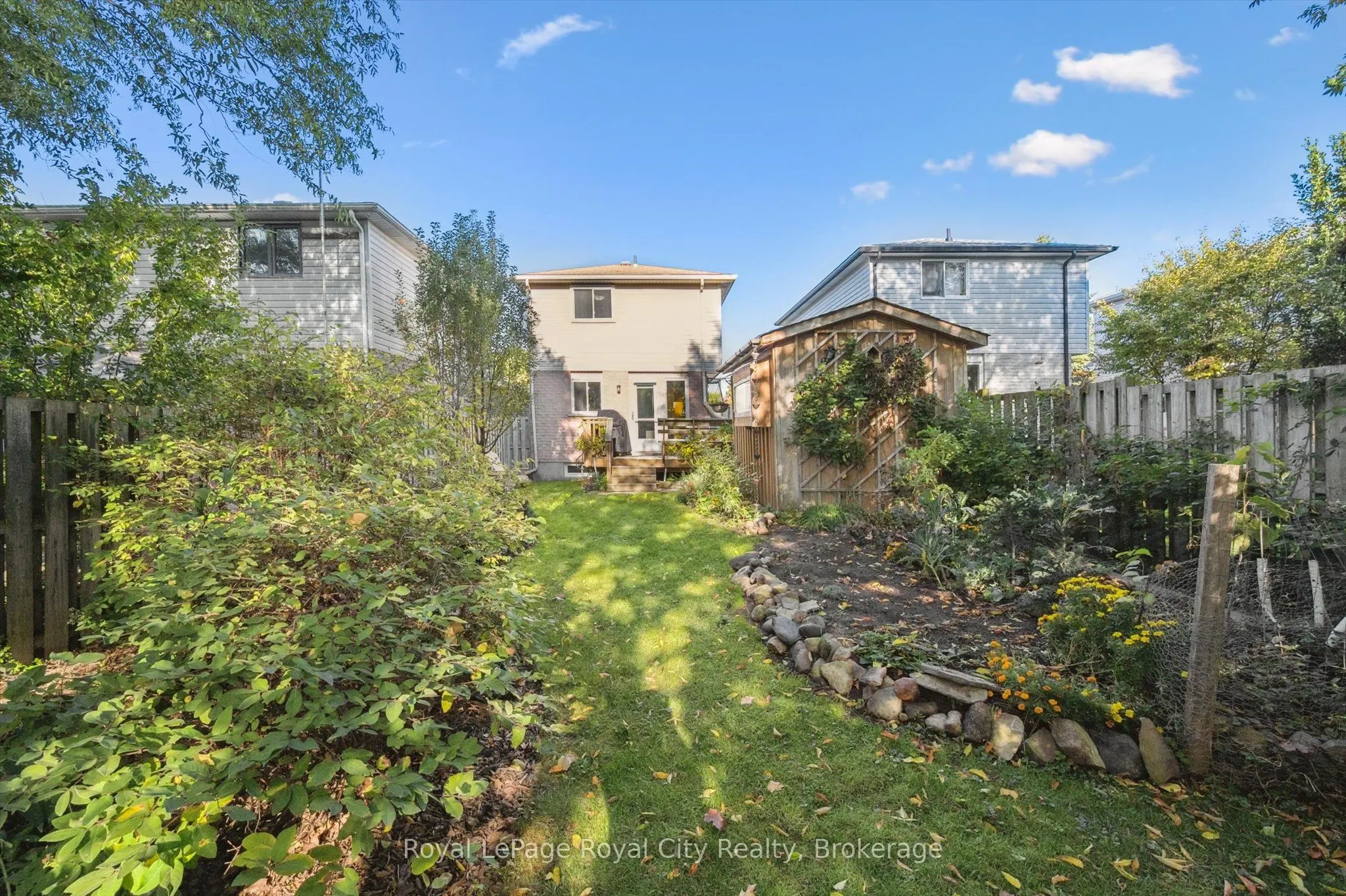 74 Troy Crescent