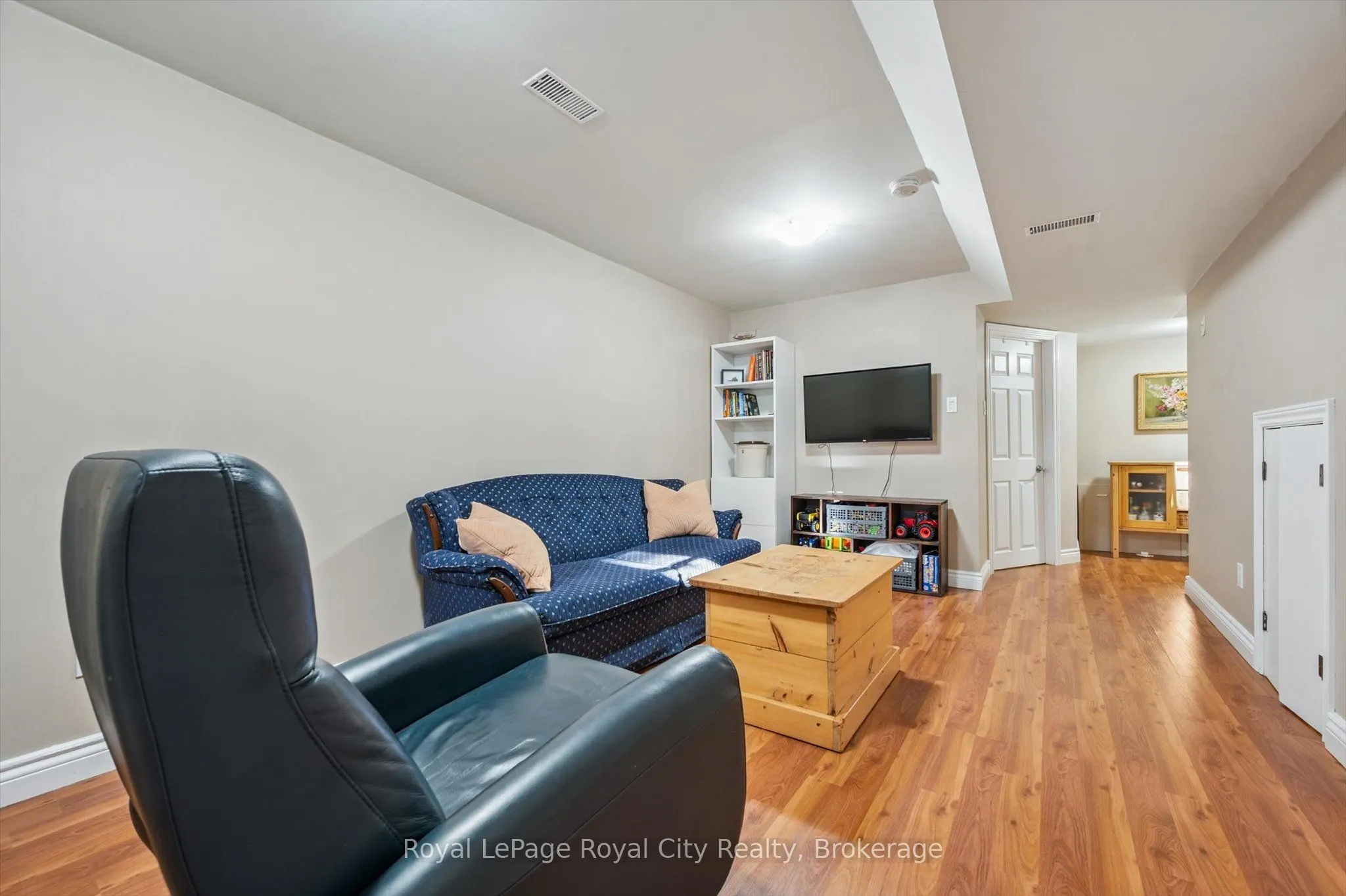 74 Troy Crescent