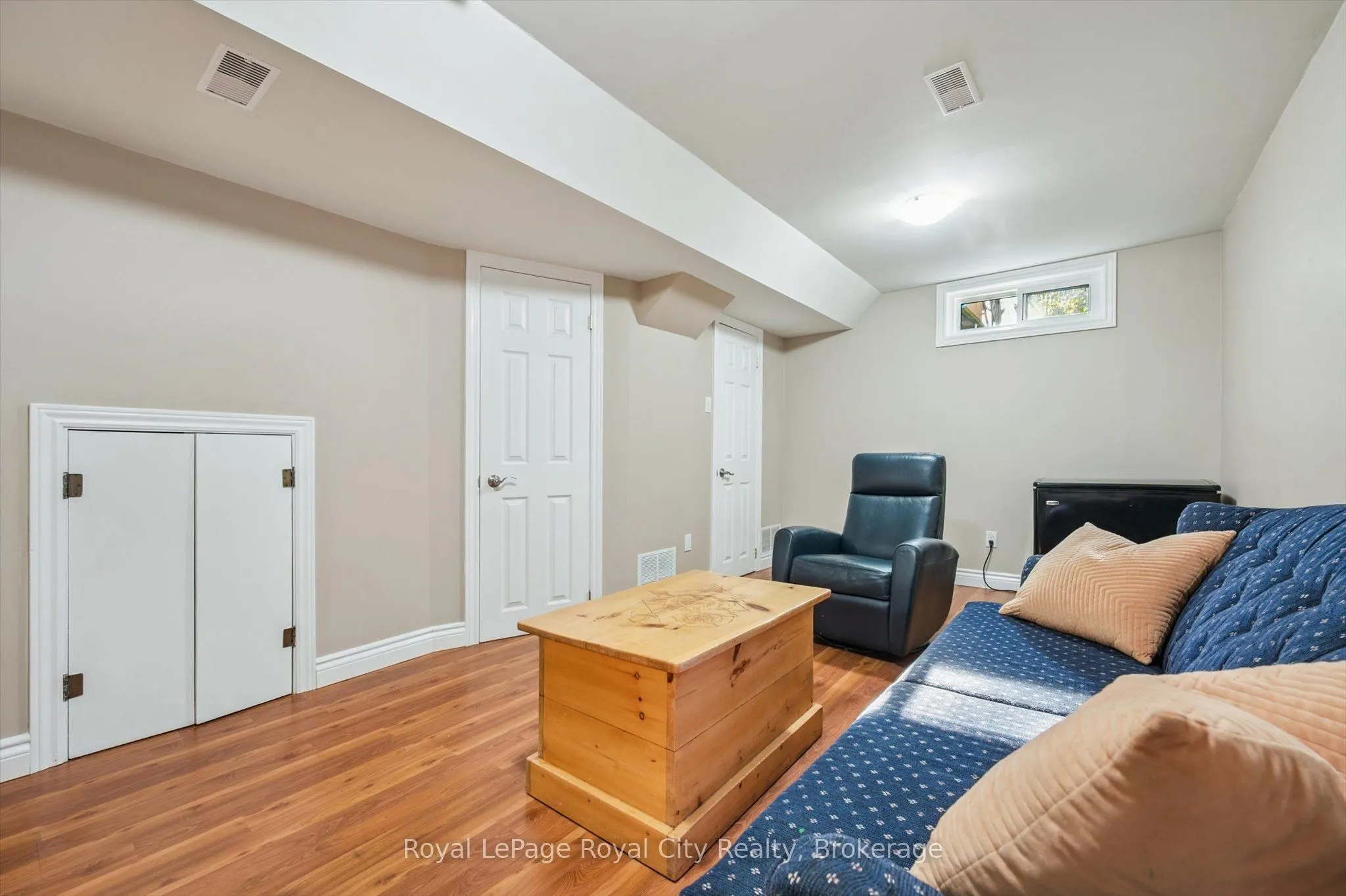 74 Troy Crescent