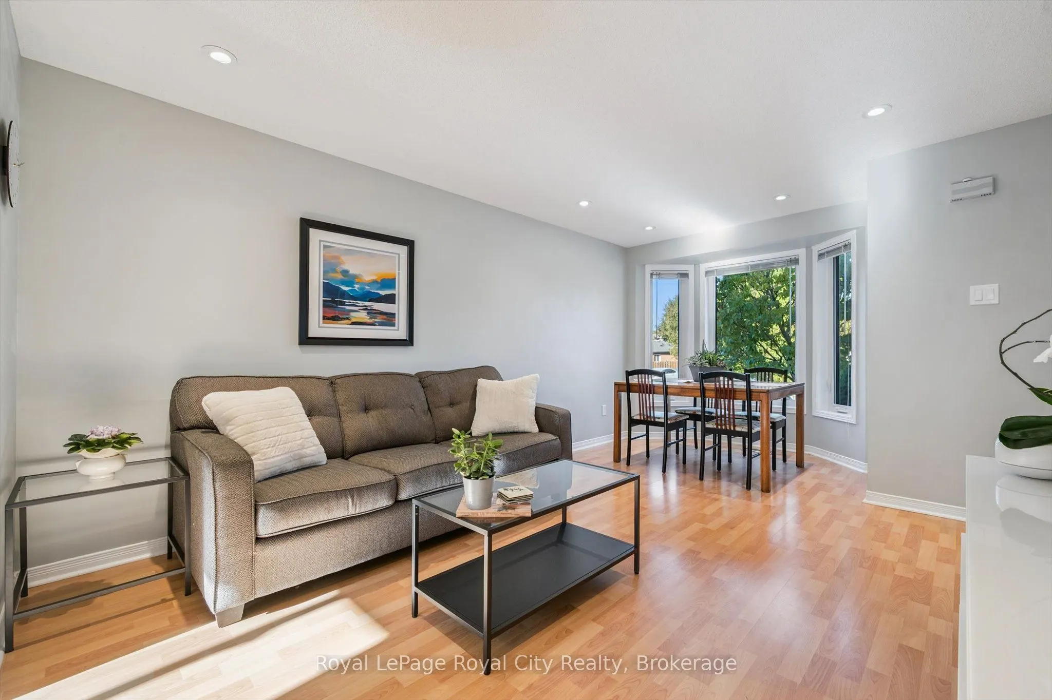 74 Troy Crescent