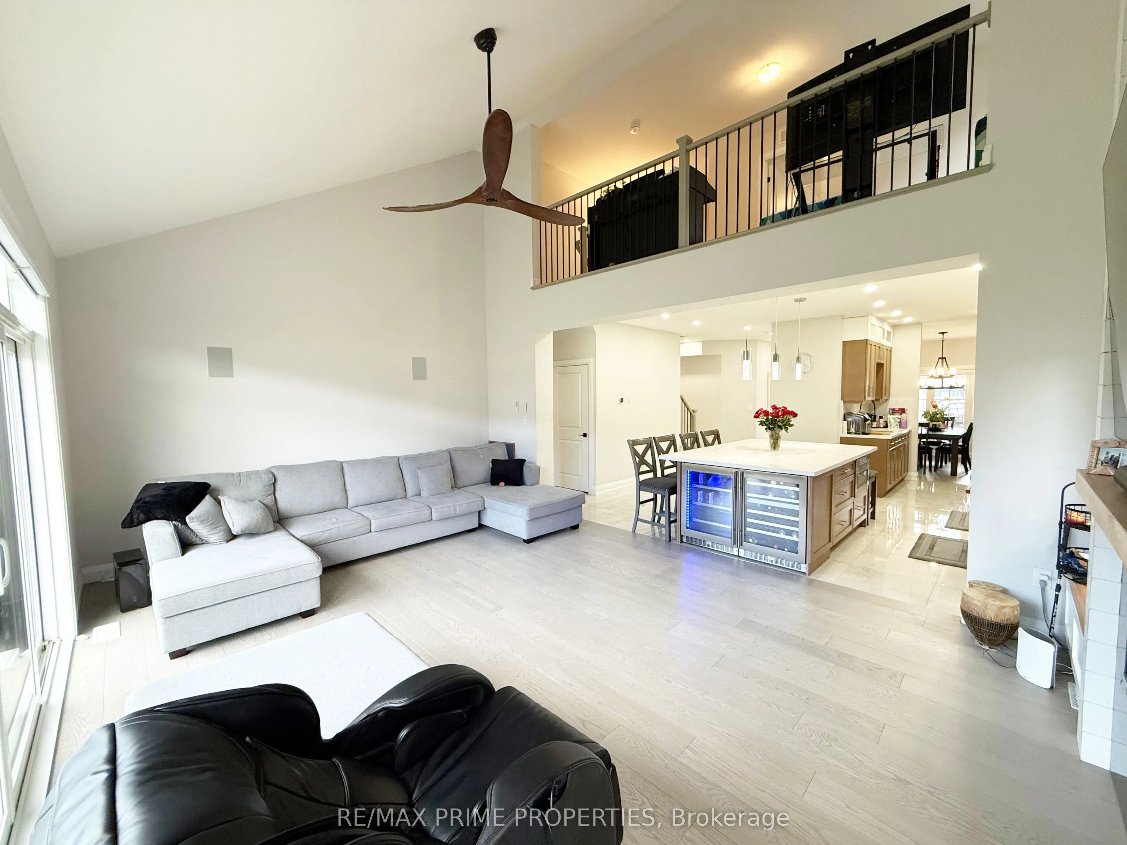 9337 White Oak Avenue