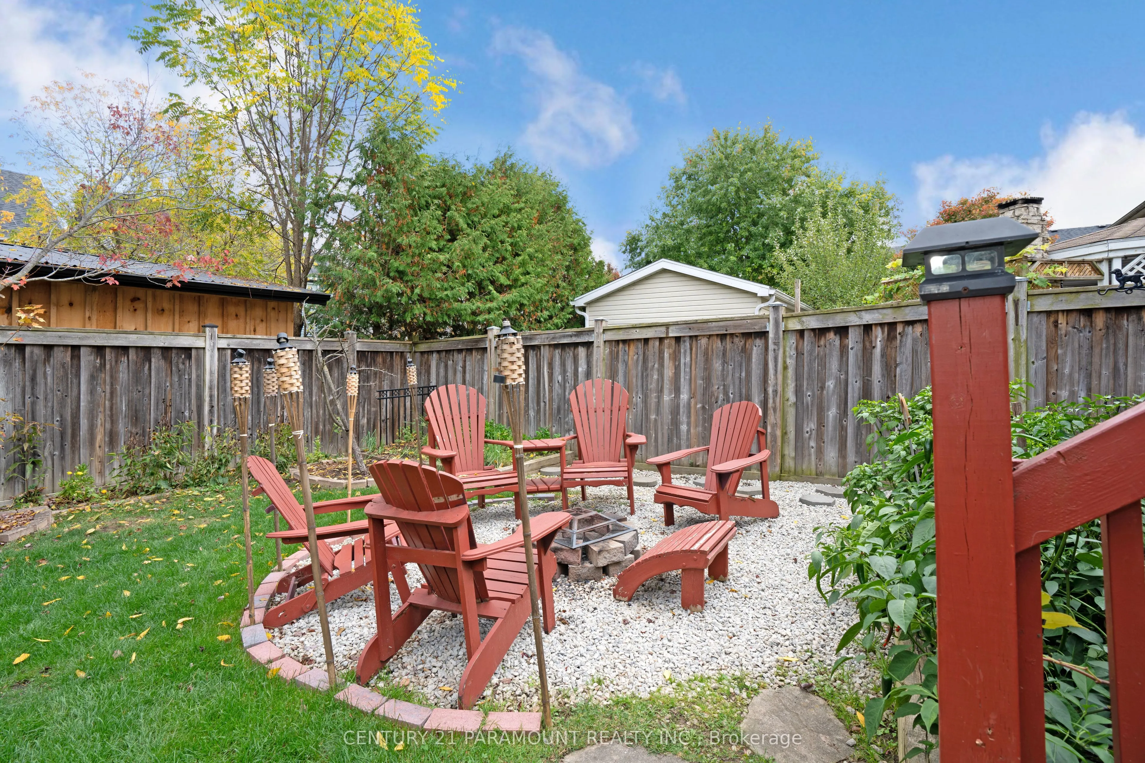 109 Hampson Crescent