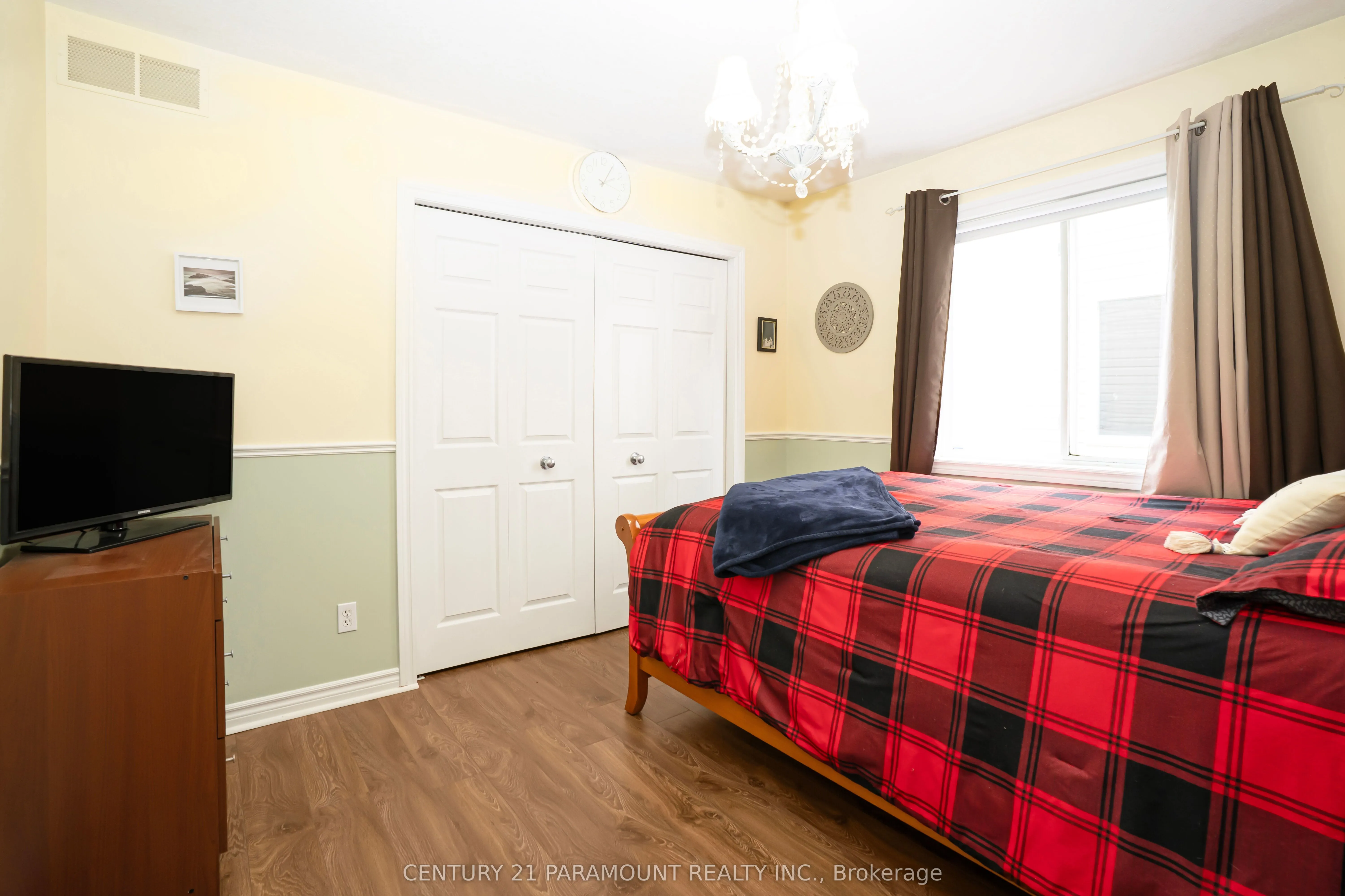 109 Hampson Crescent