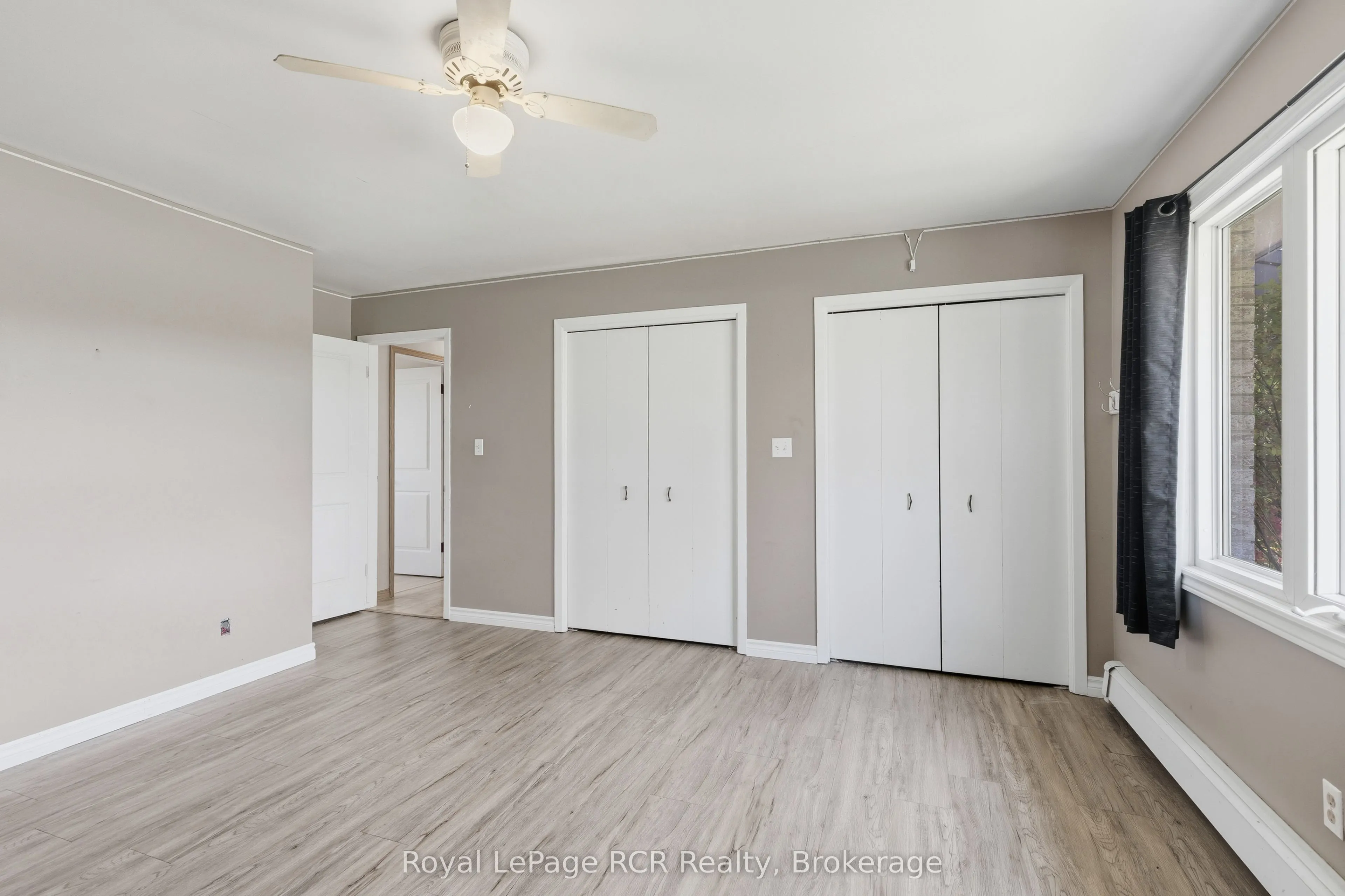 8989 Concession 11