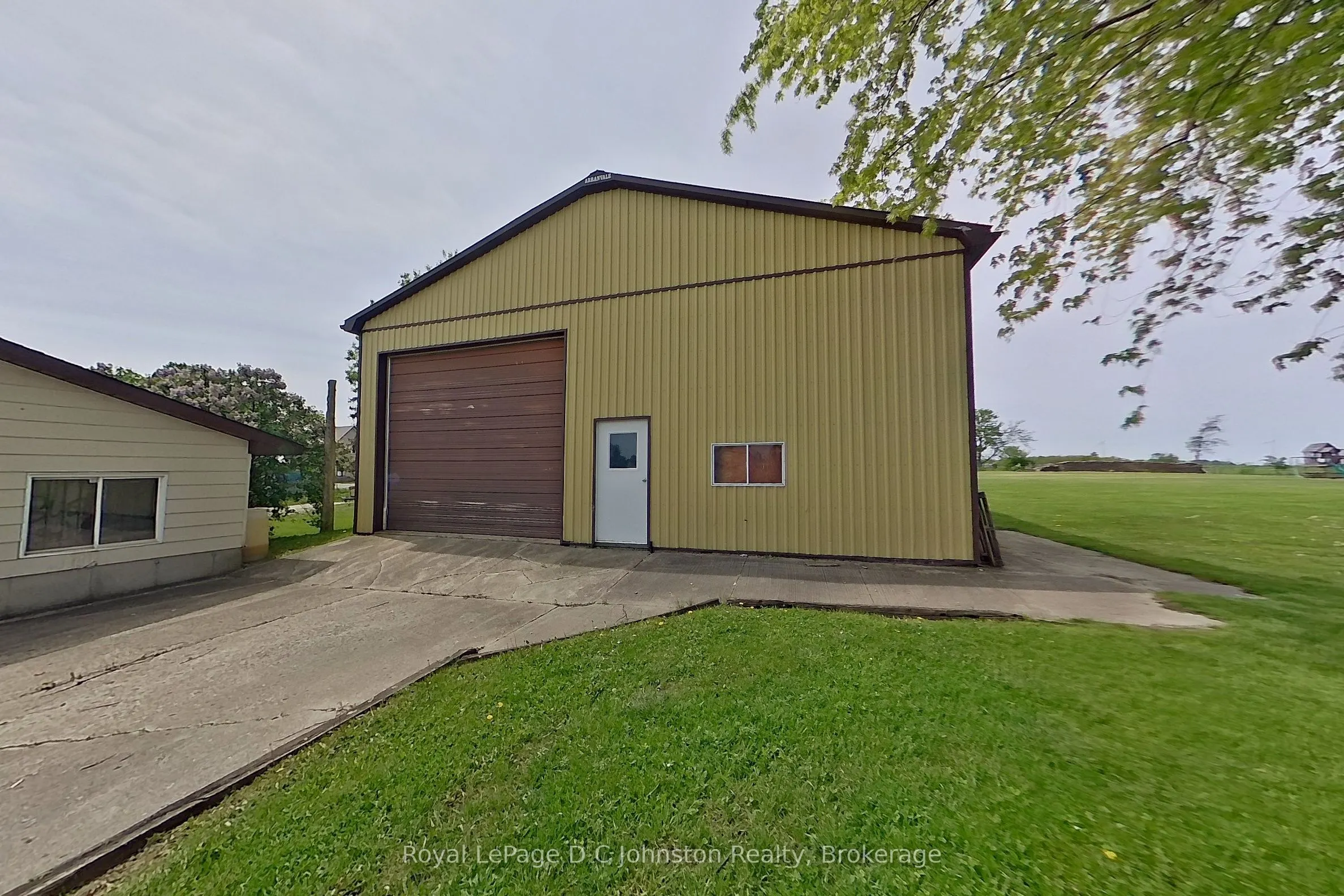 3643 Hwy 21