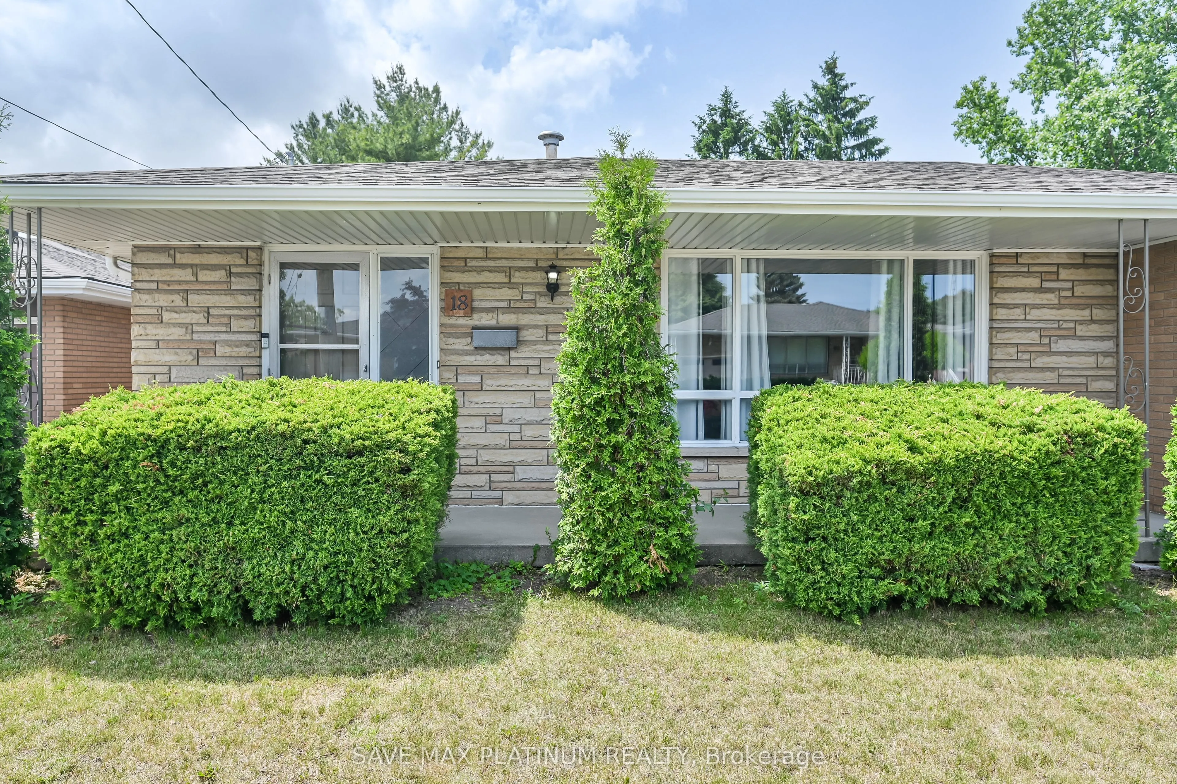 18 Gardenia Court