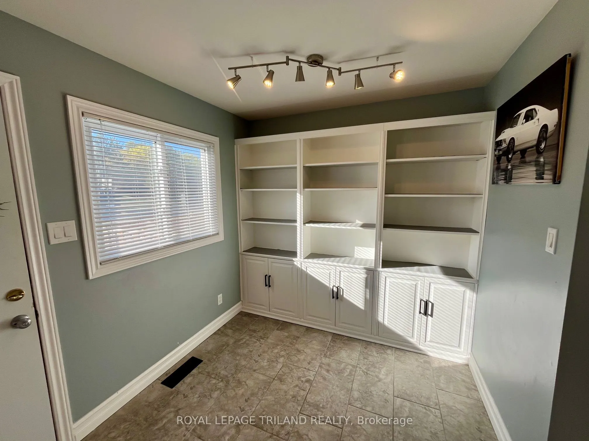 577 THIRD Street, #9