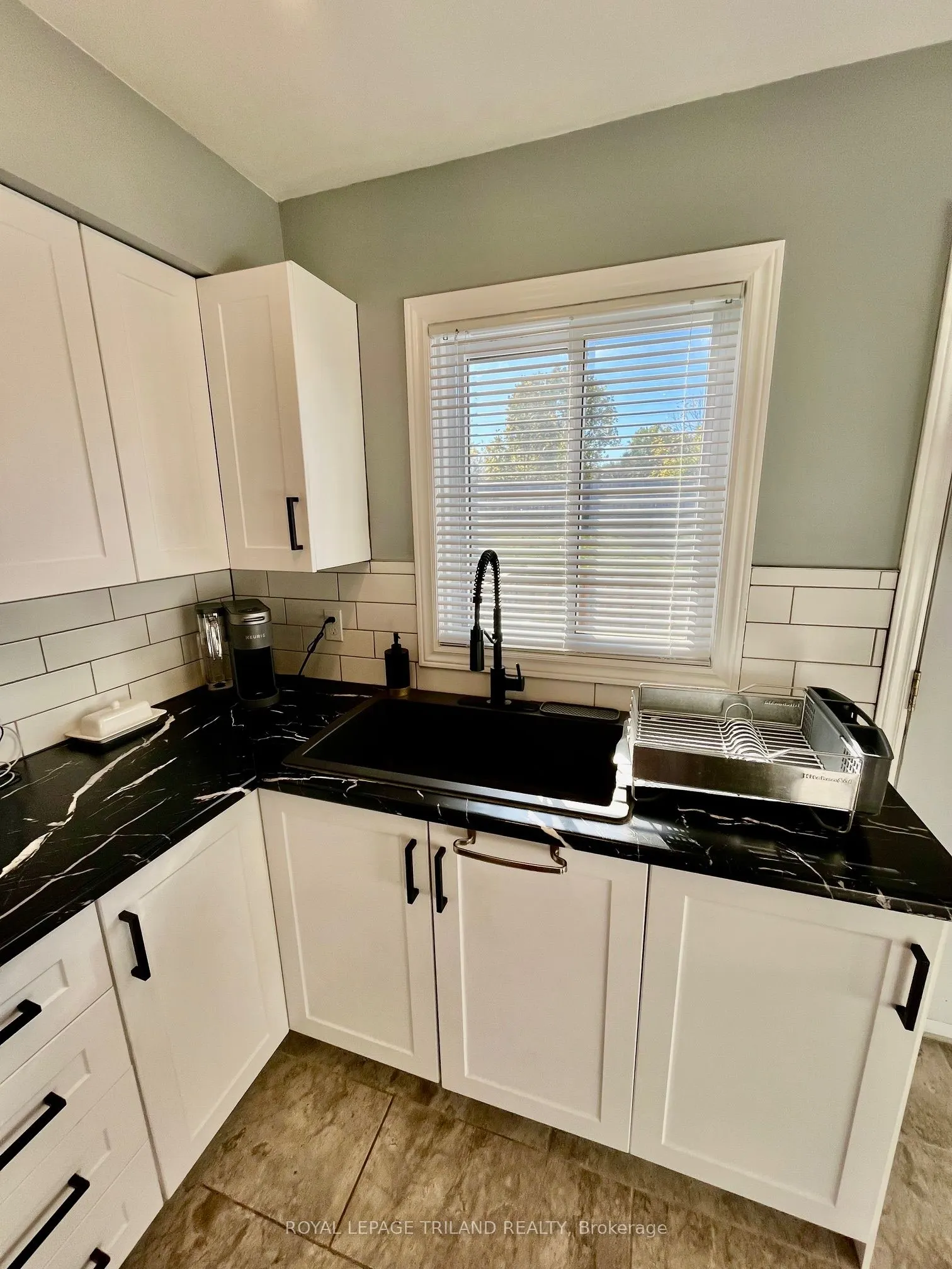 577 THIRD Street, #9