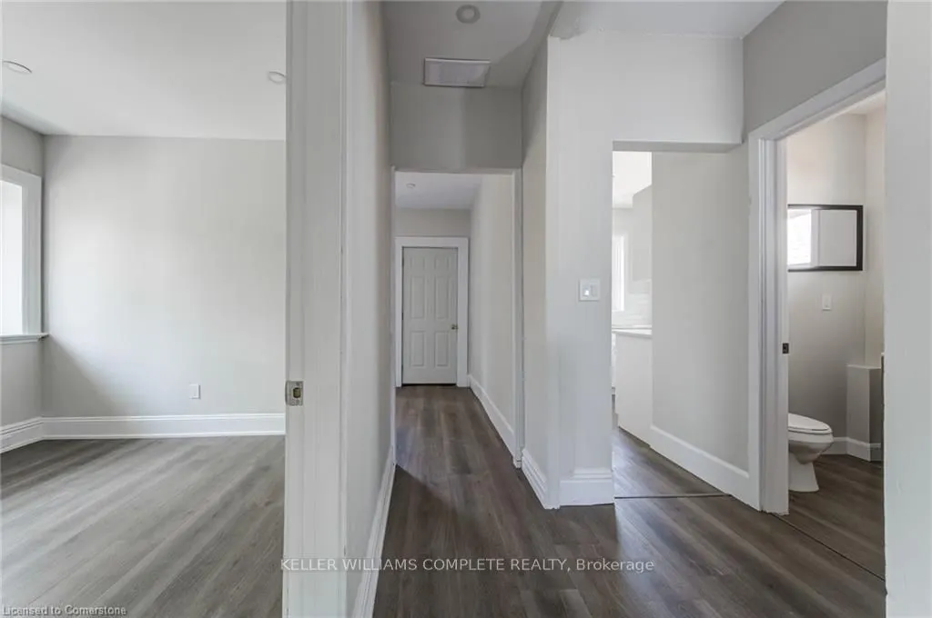 200 Park Avenue, #UPPER