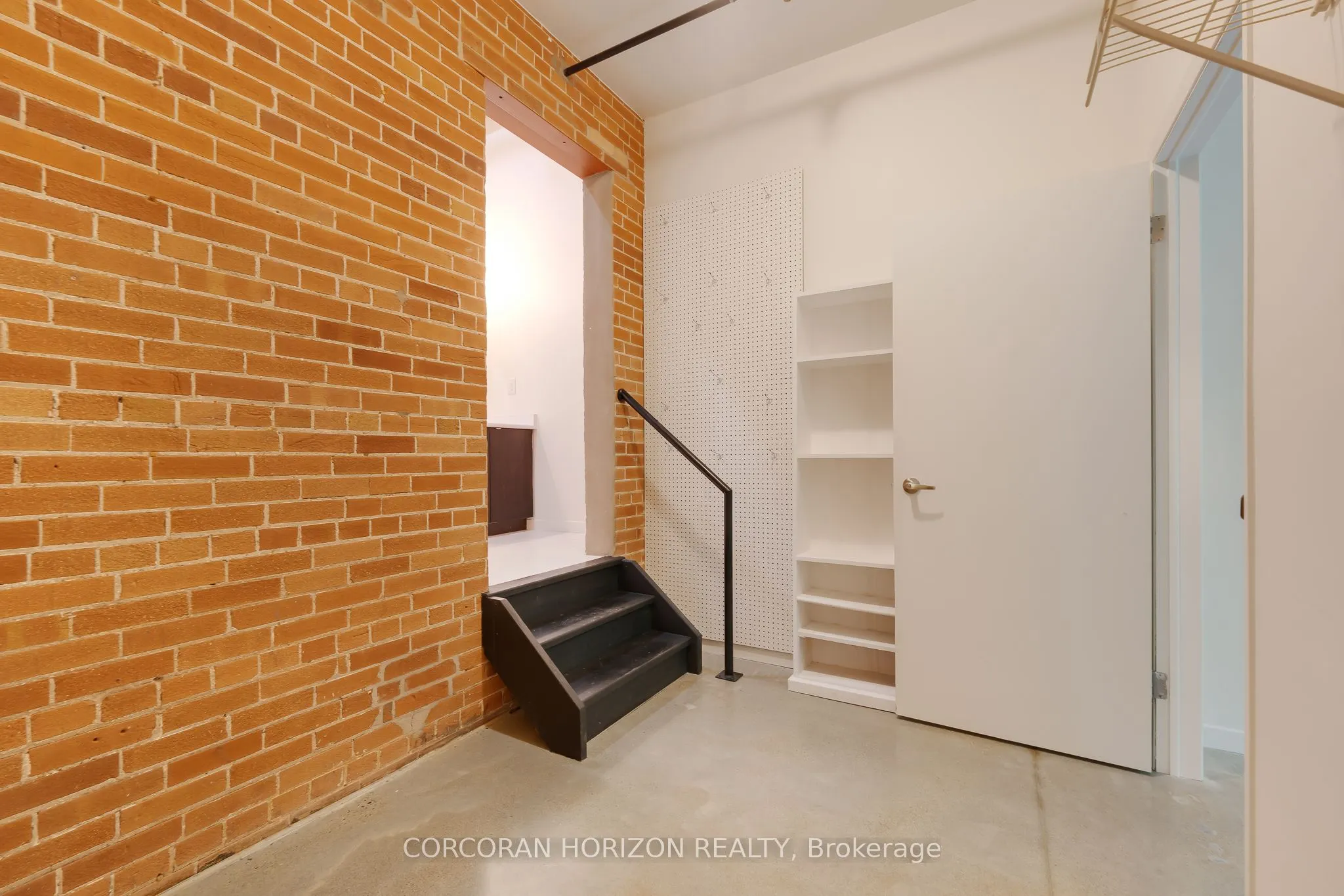 85 Spruce Street, #206