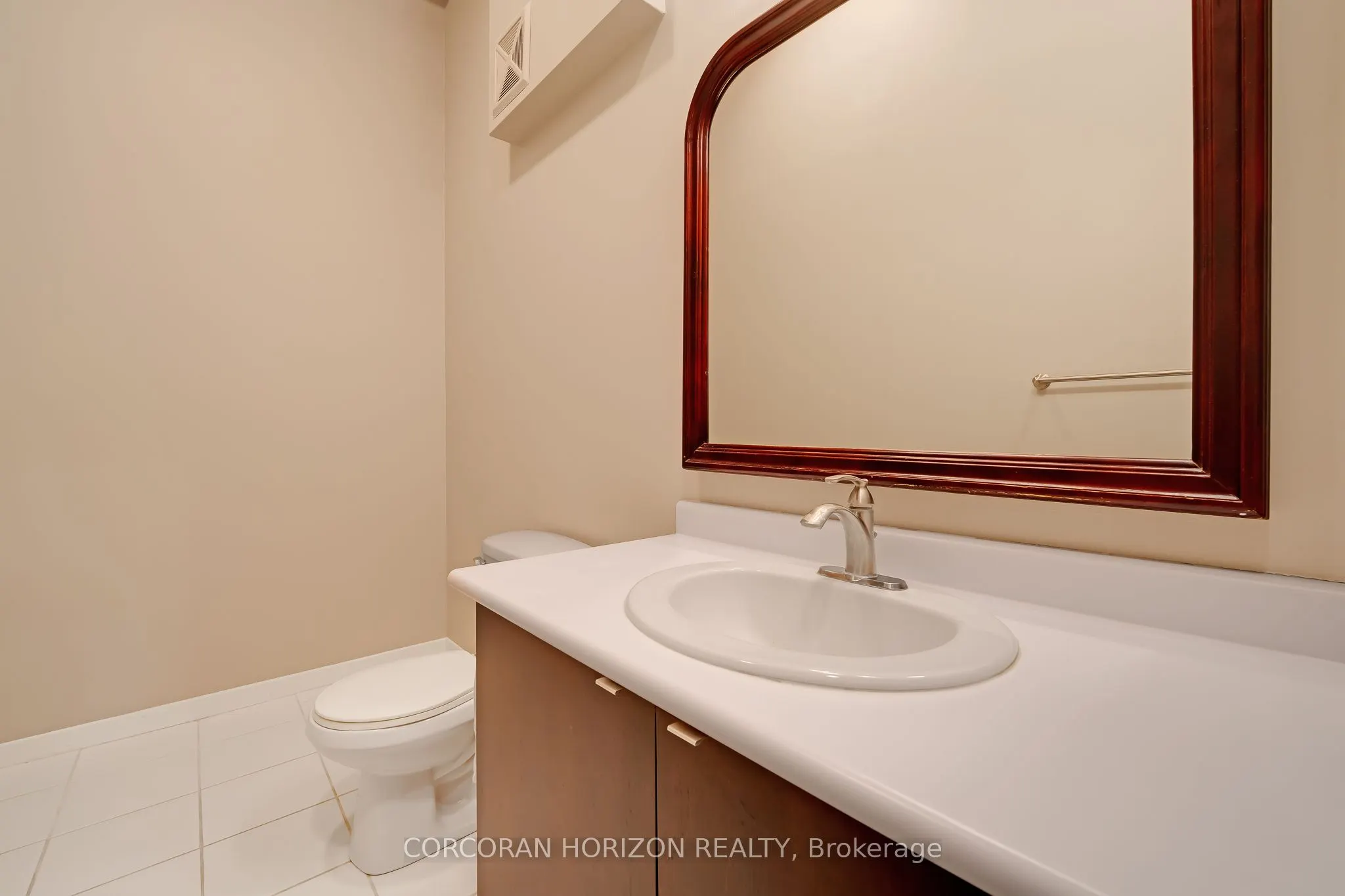 85 Spruce Street, #206