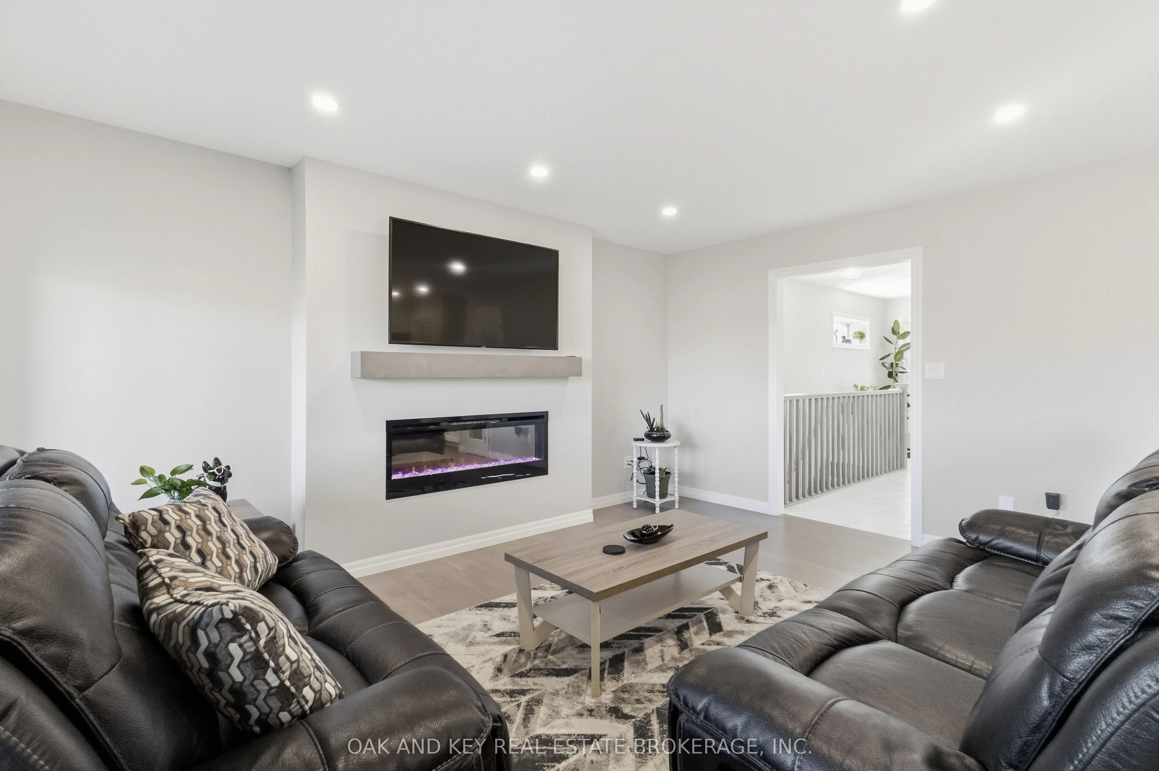 30 Harlequin Court