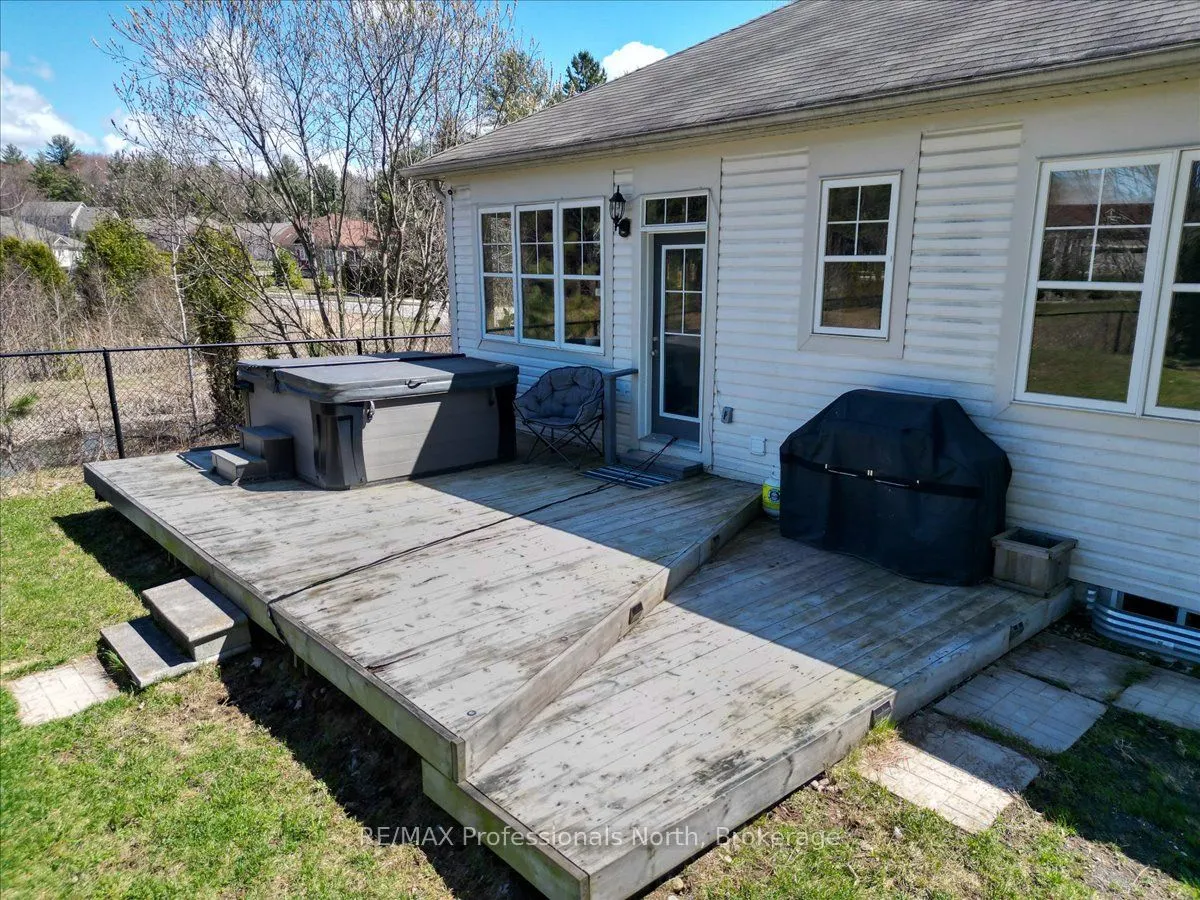 43 CLEARBROOK Trail