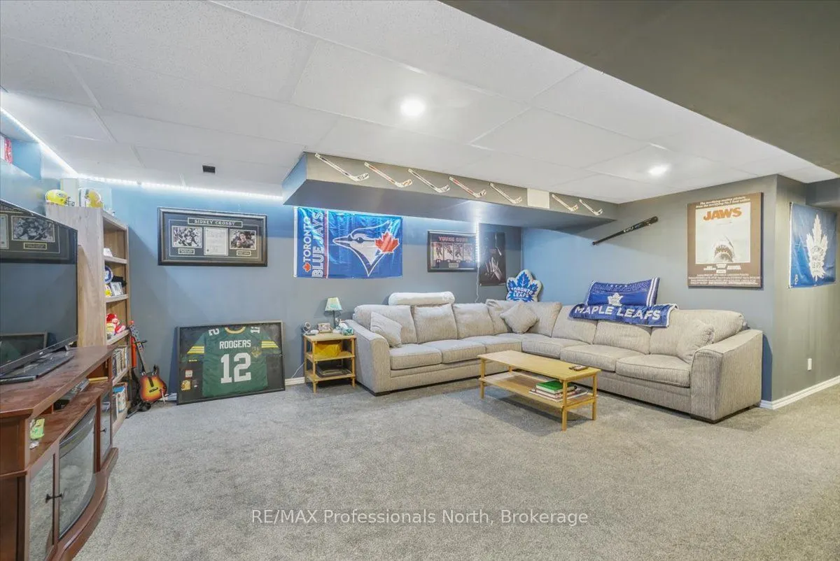43 CLEARBROOK Trail