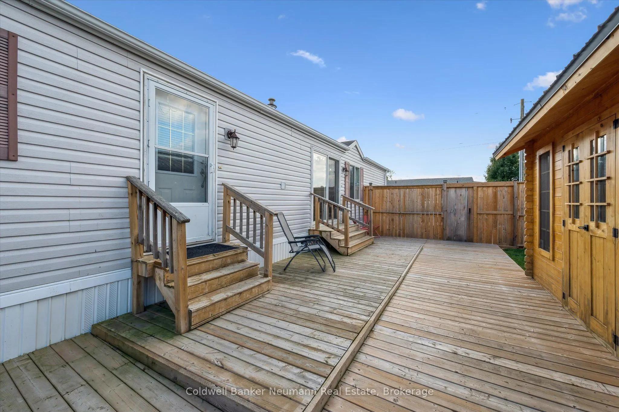 5 Walnut Way
