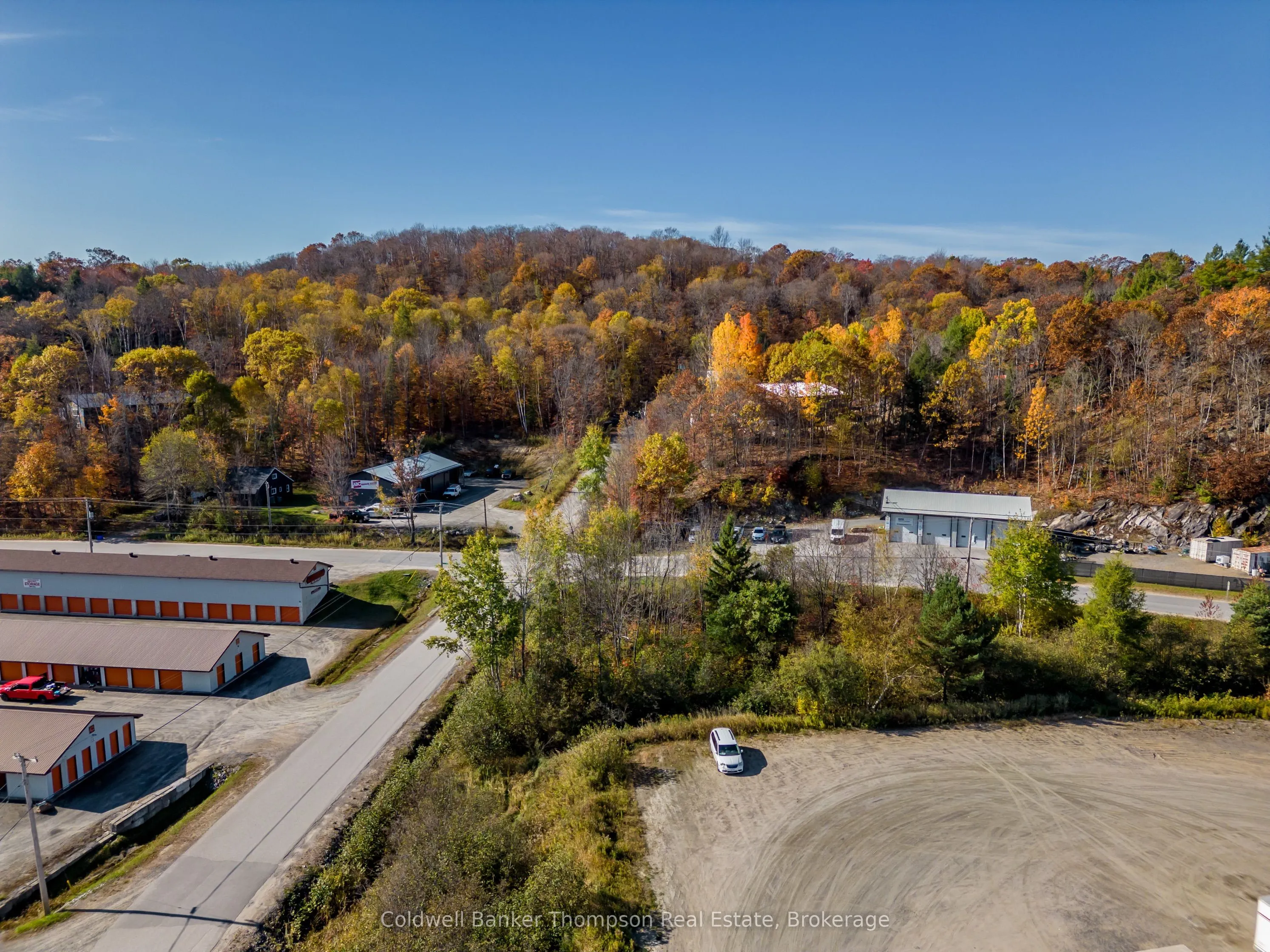 112 Lindgren Road W