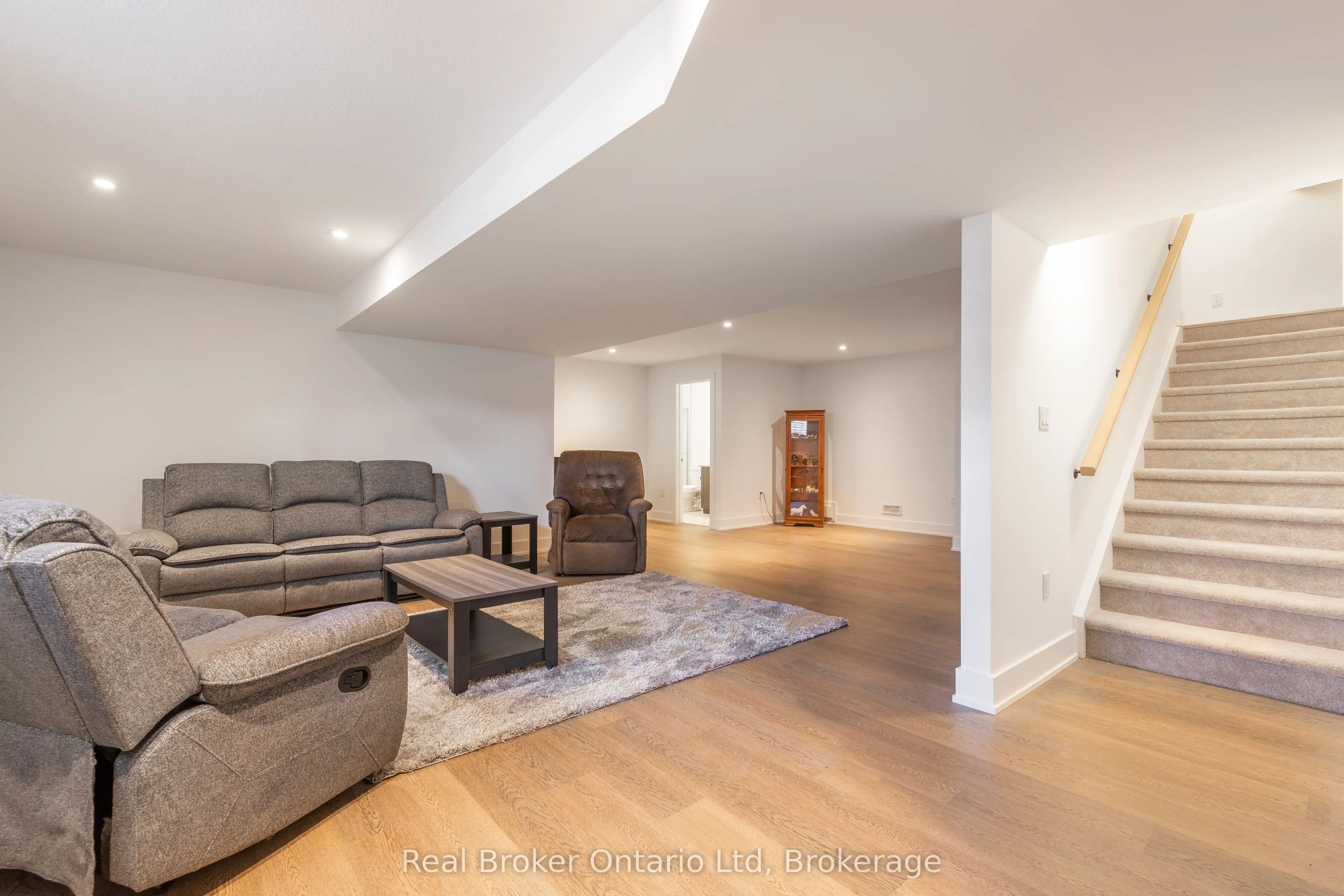 221 Ironwood Way, #18