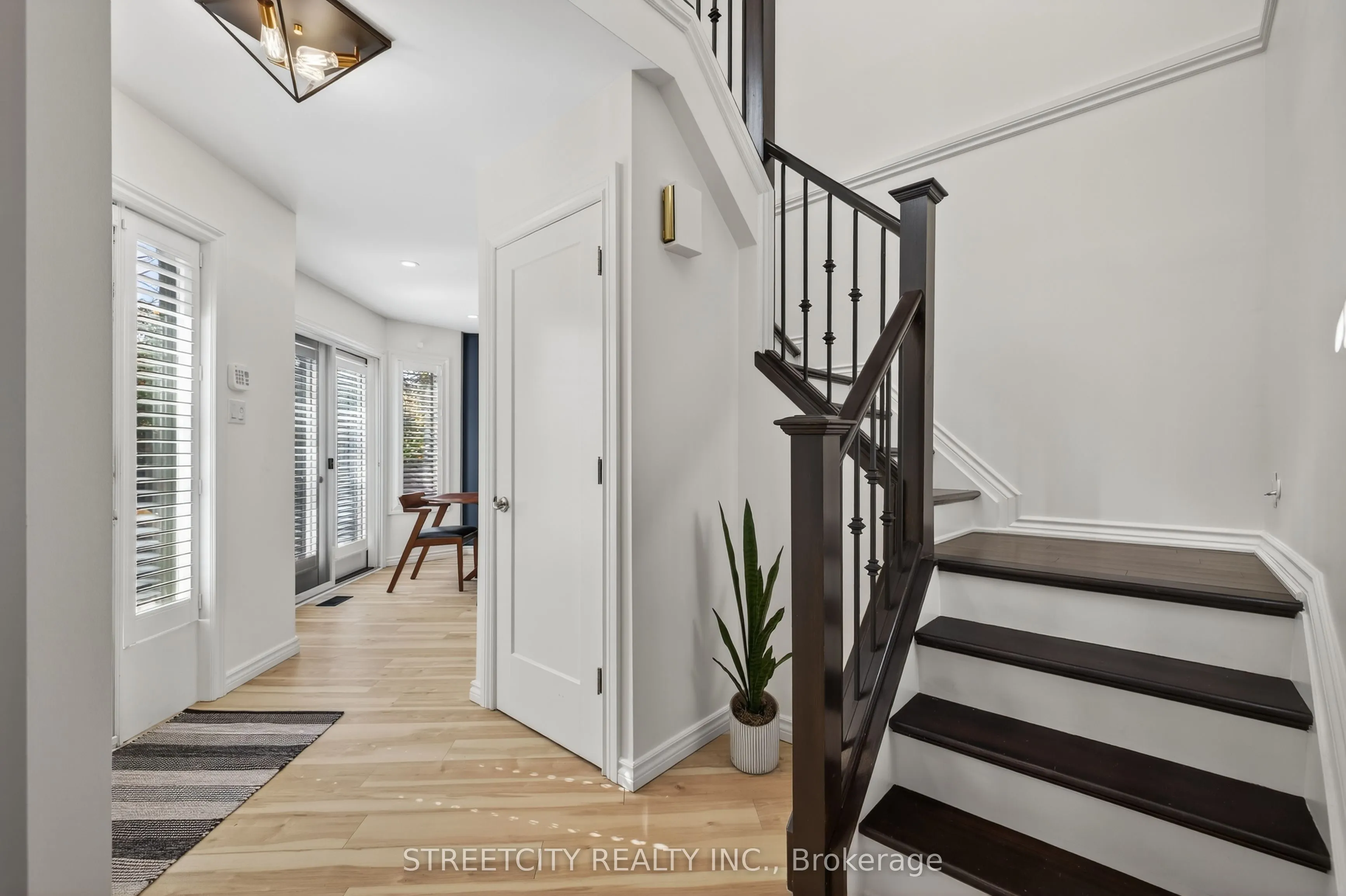 2-152 Albert Street, #2