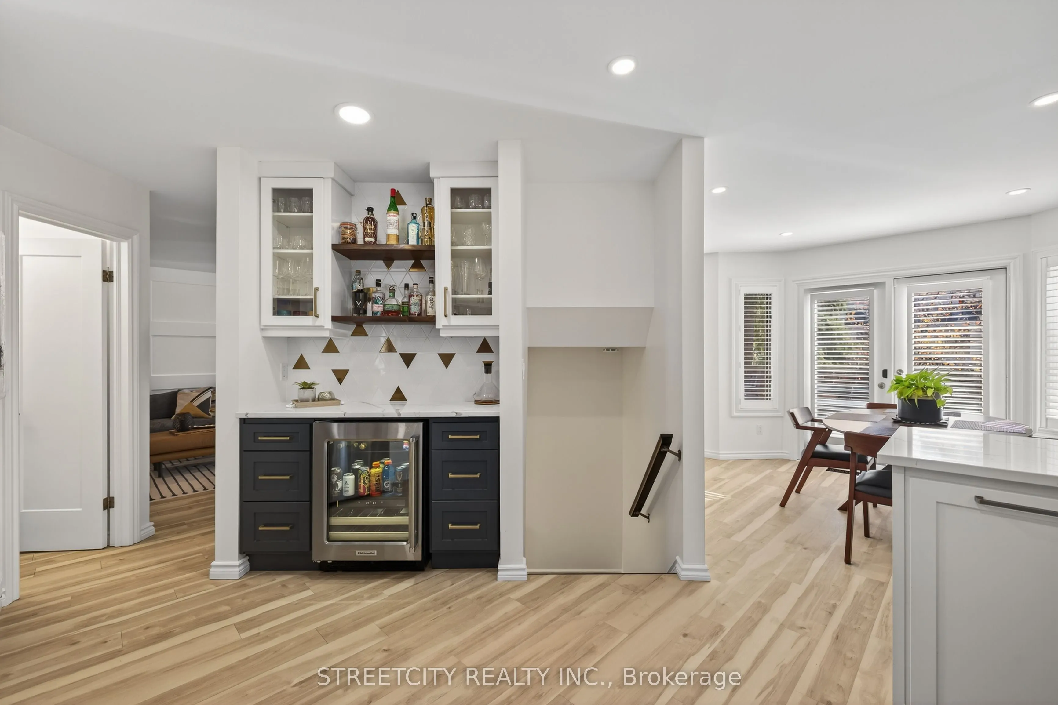 2-152 Albert Street, #2
