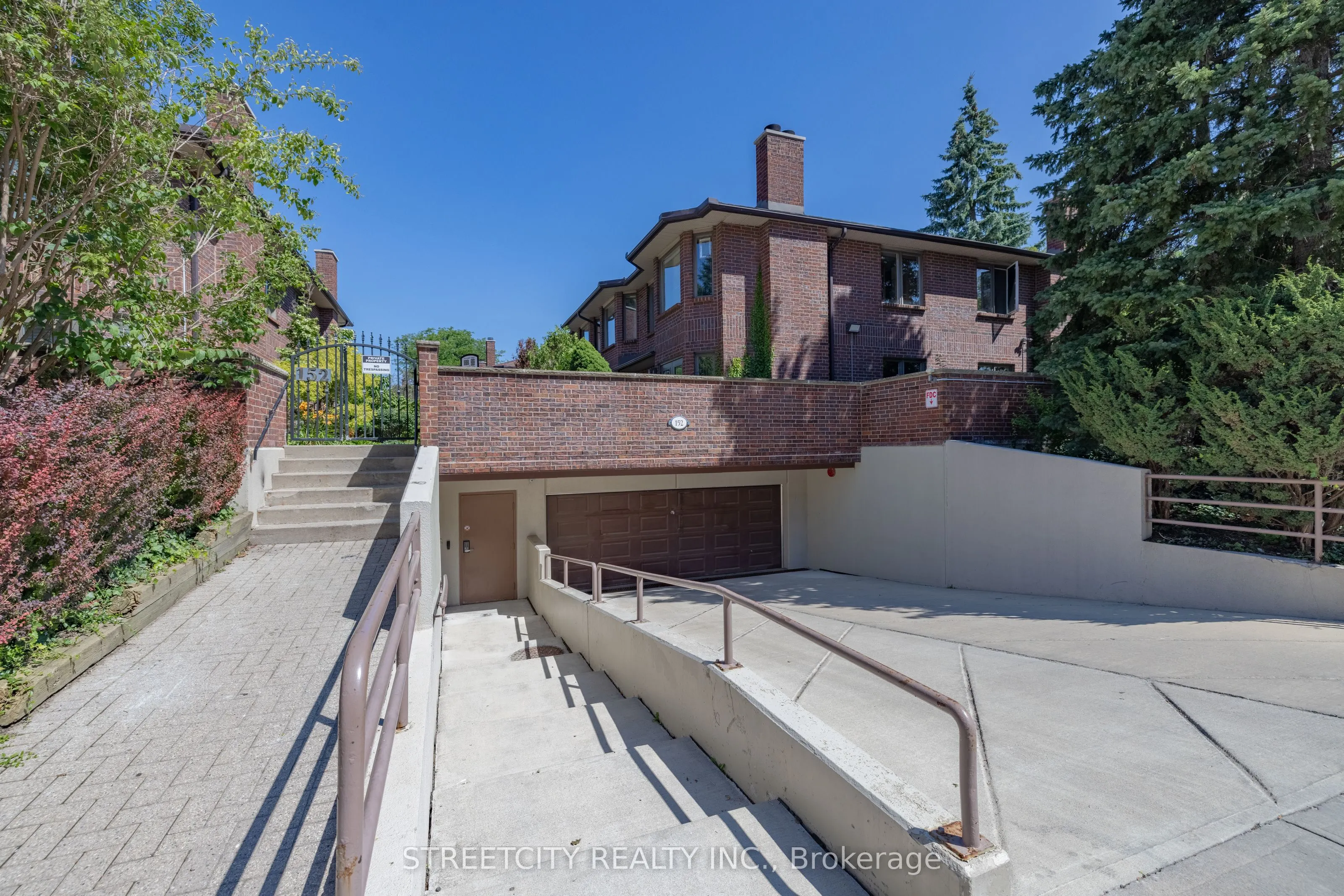 2-152 Albert Street, #2