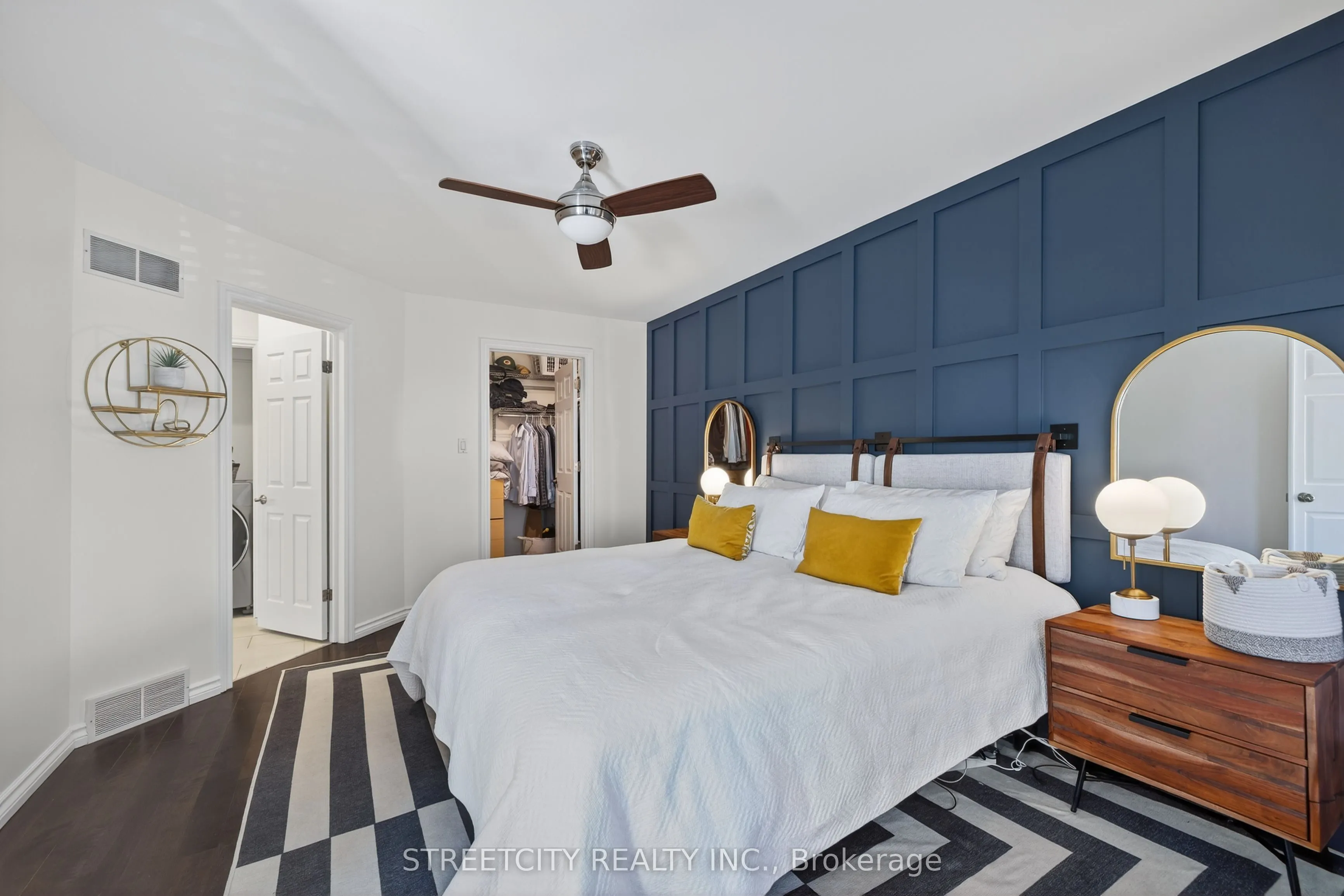 2-152 Albert Street, #2
