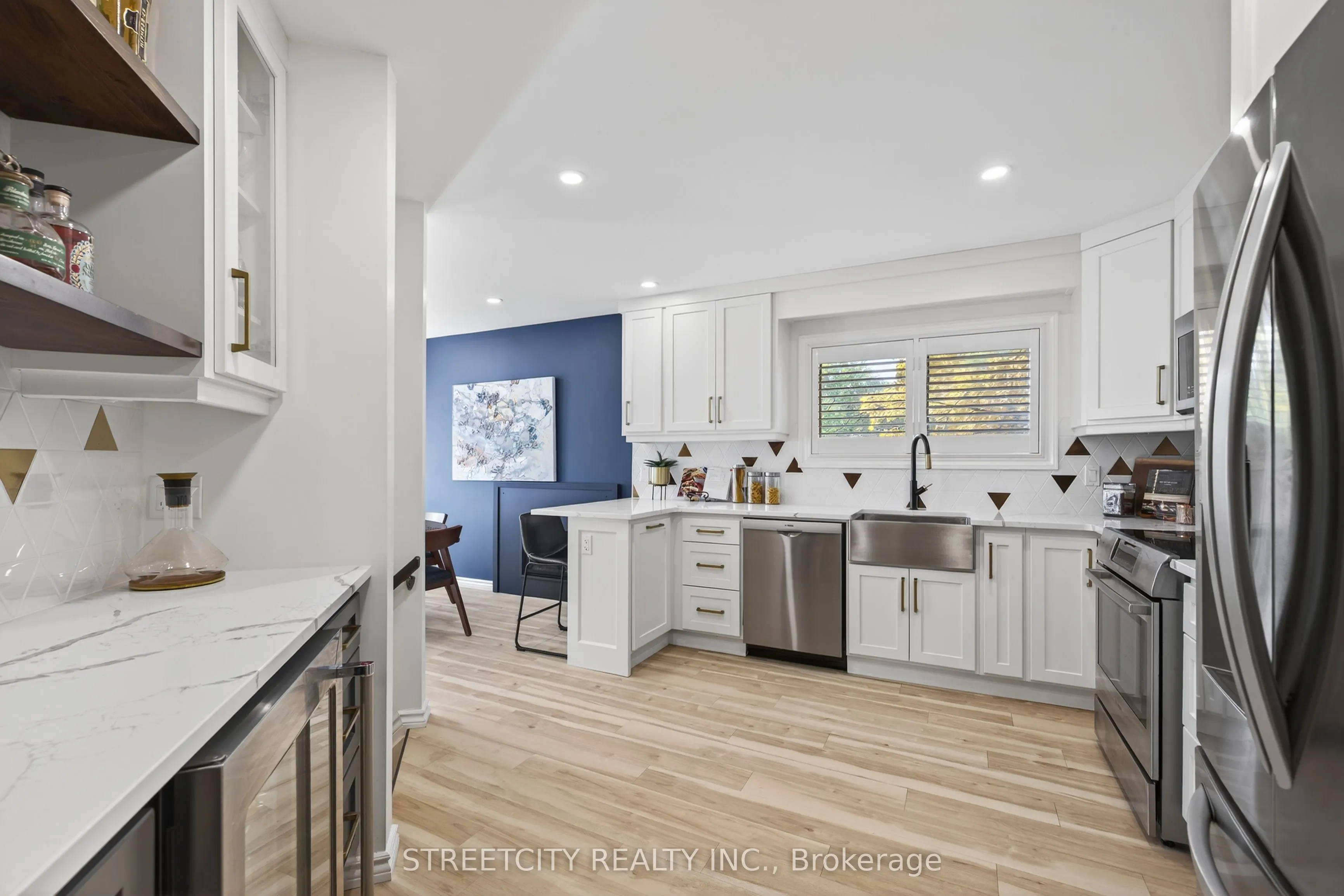 2-152 Albert Street, #2