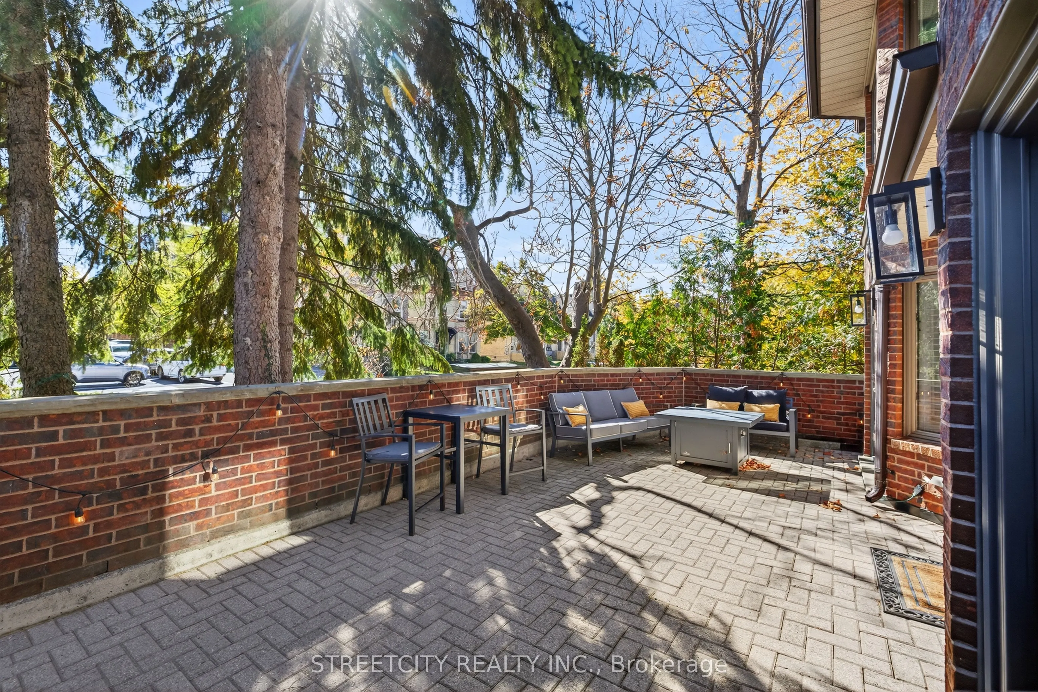 2-152 Albert Street, #2