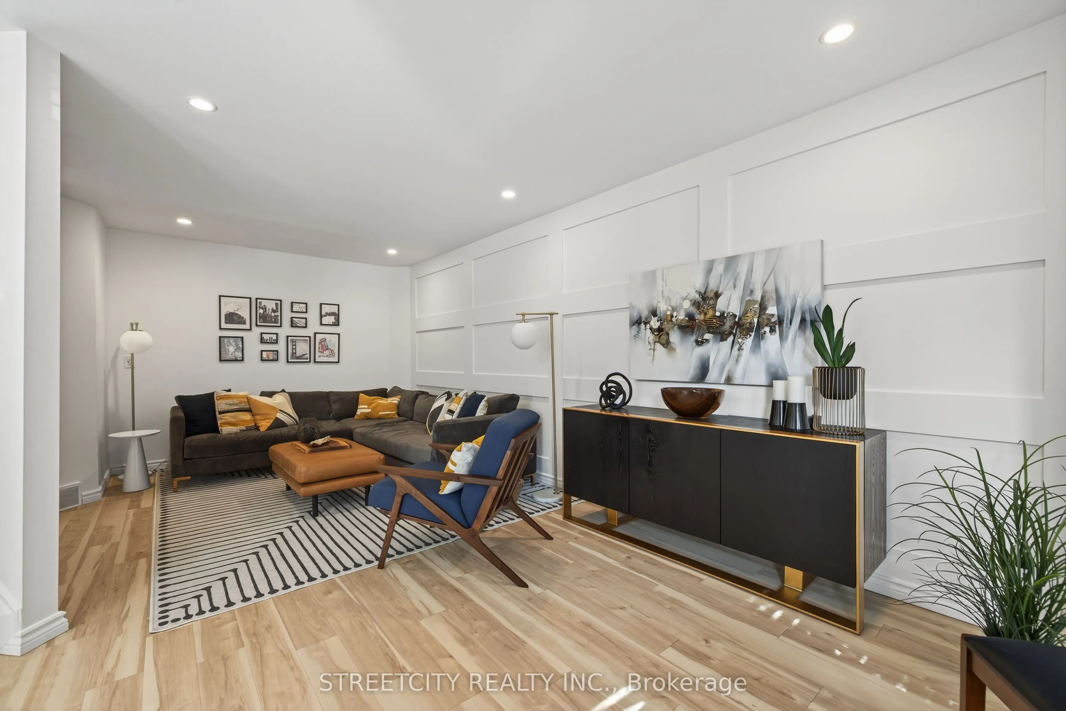 2-152 Albert Street, #2