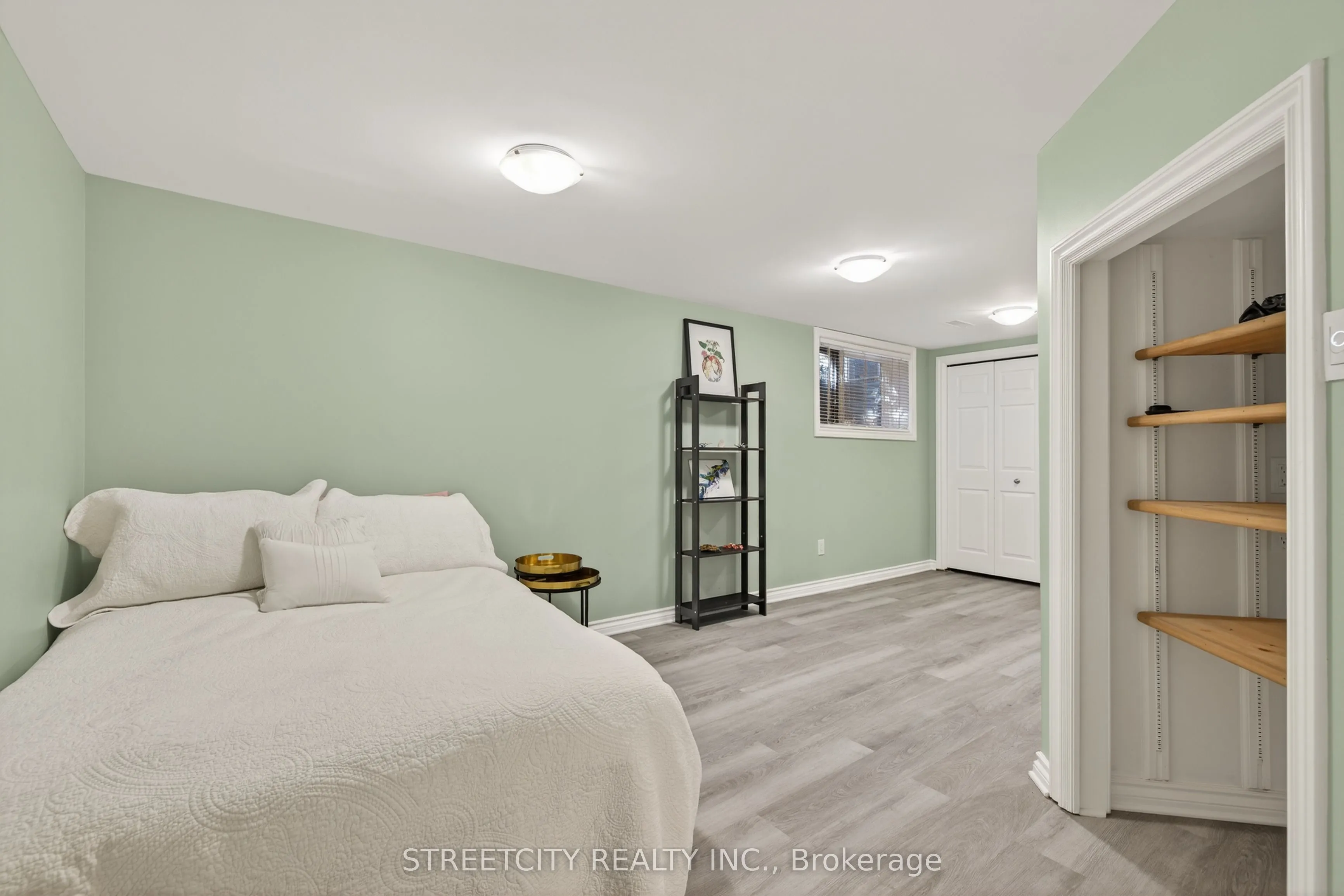 2-152 Albert Street, #2