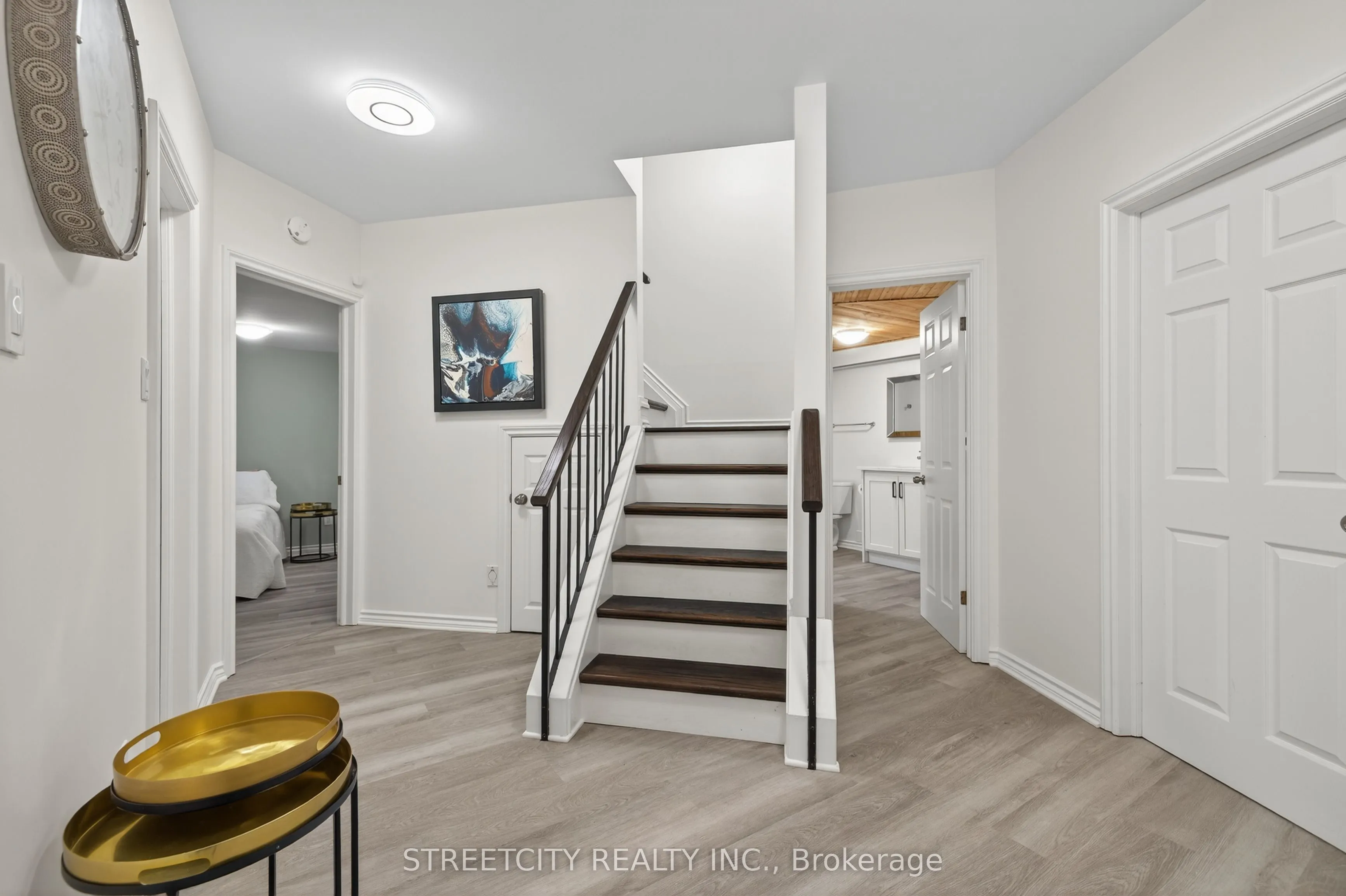 2-152 Albert Street, #2