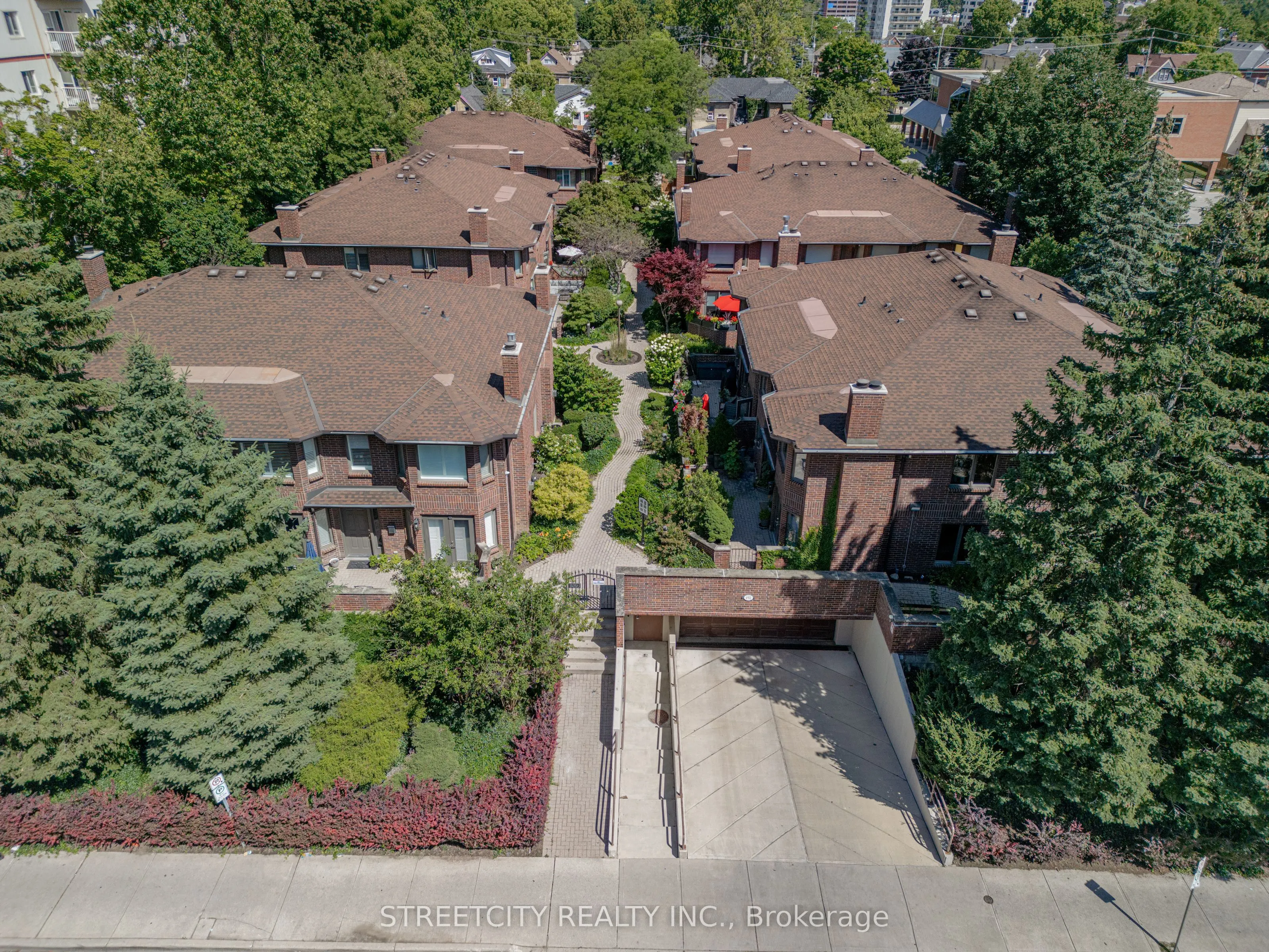 2-152 Albert Street, #2
