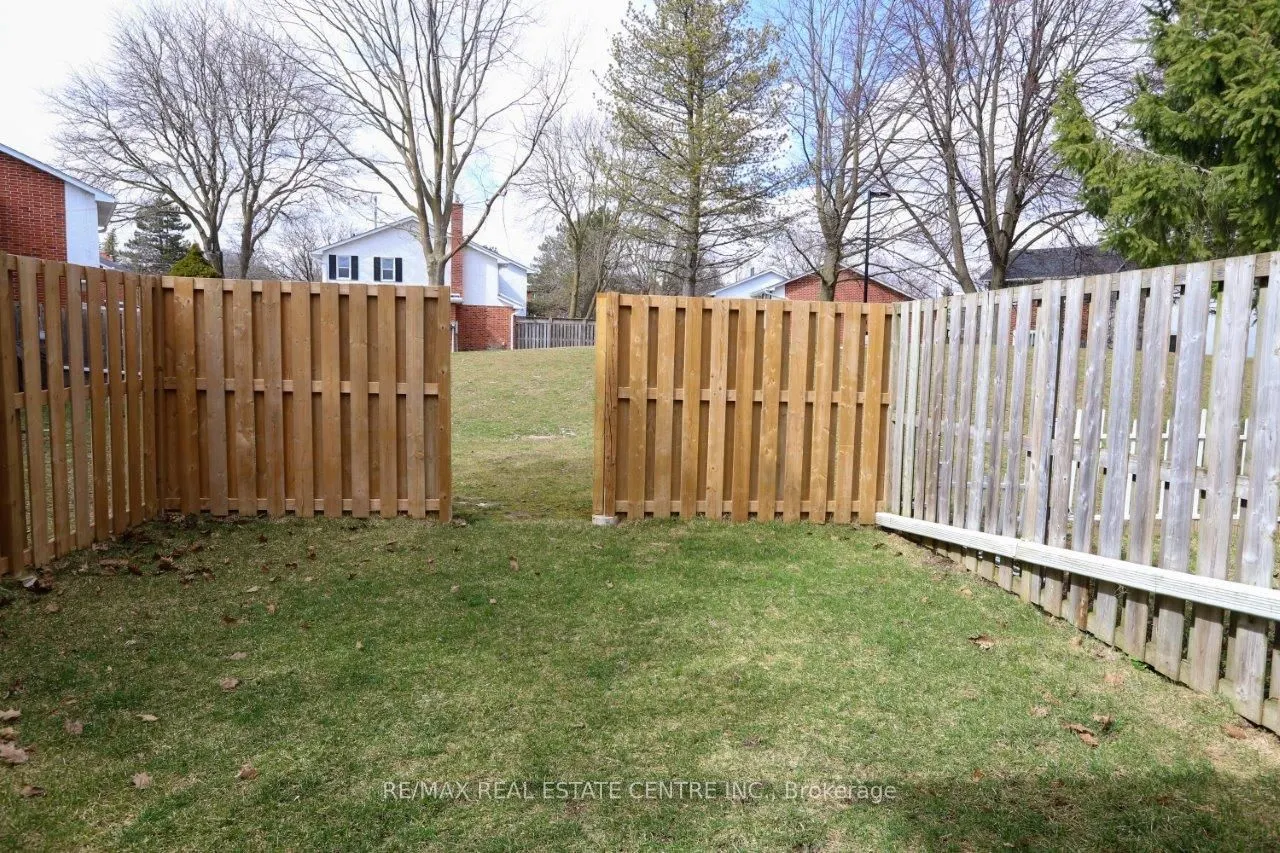 411 Keats Way, #1
