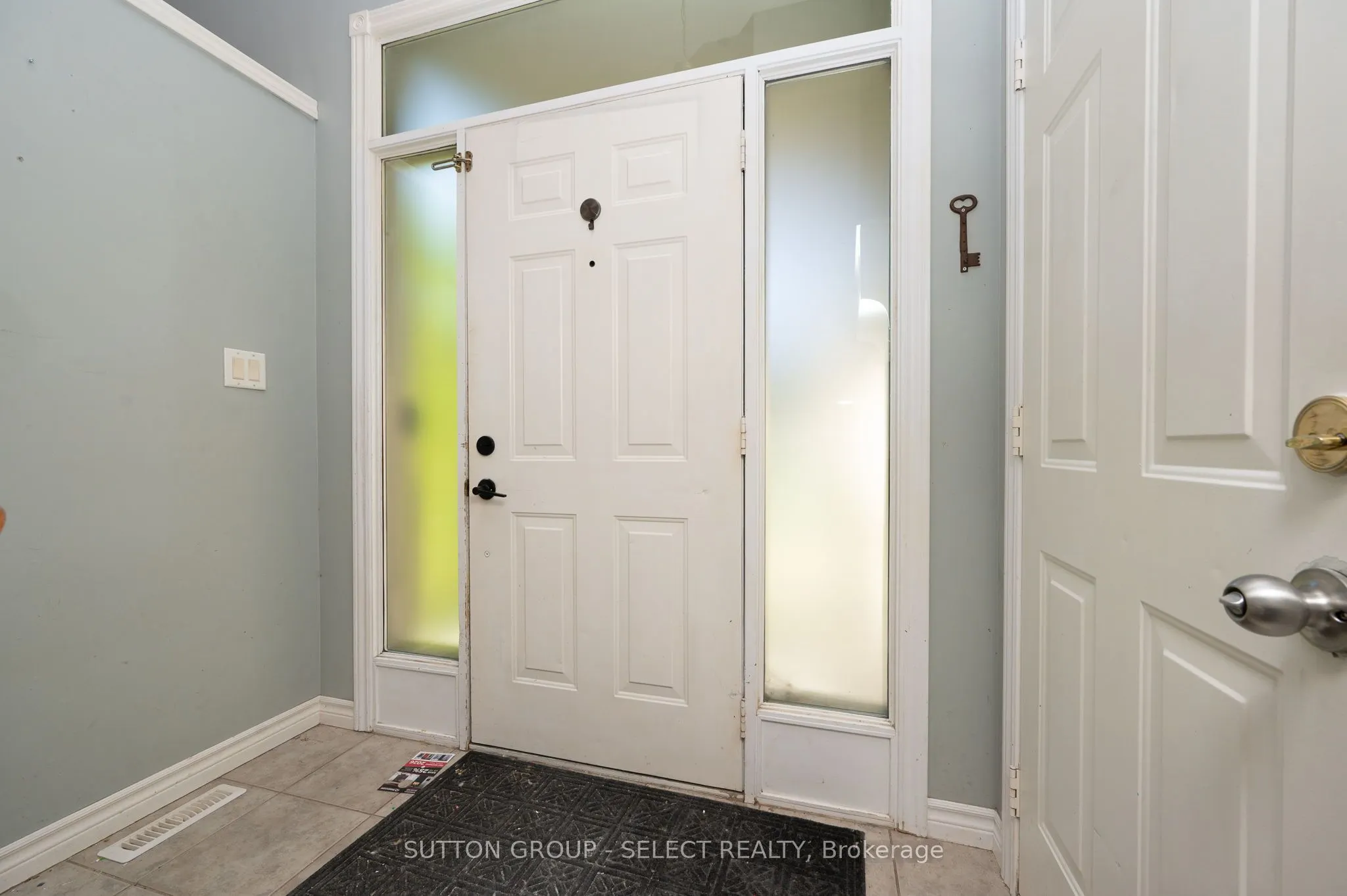 115 BRIDLE Path