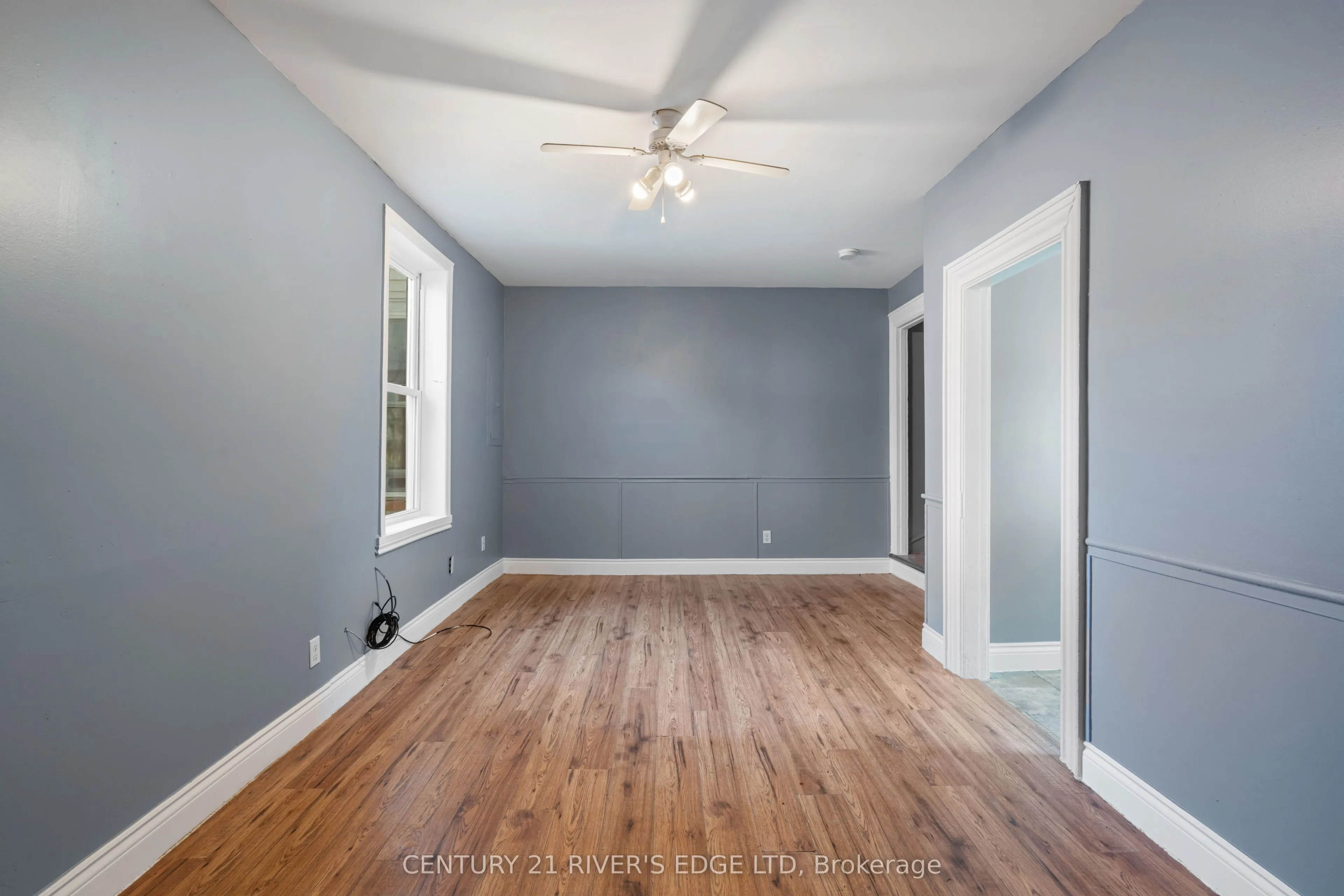 621 George Street W