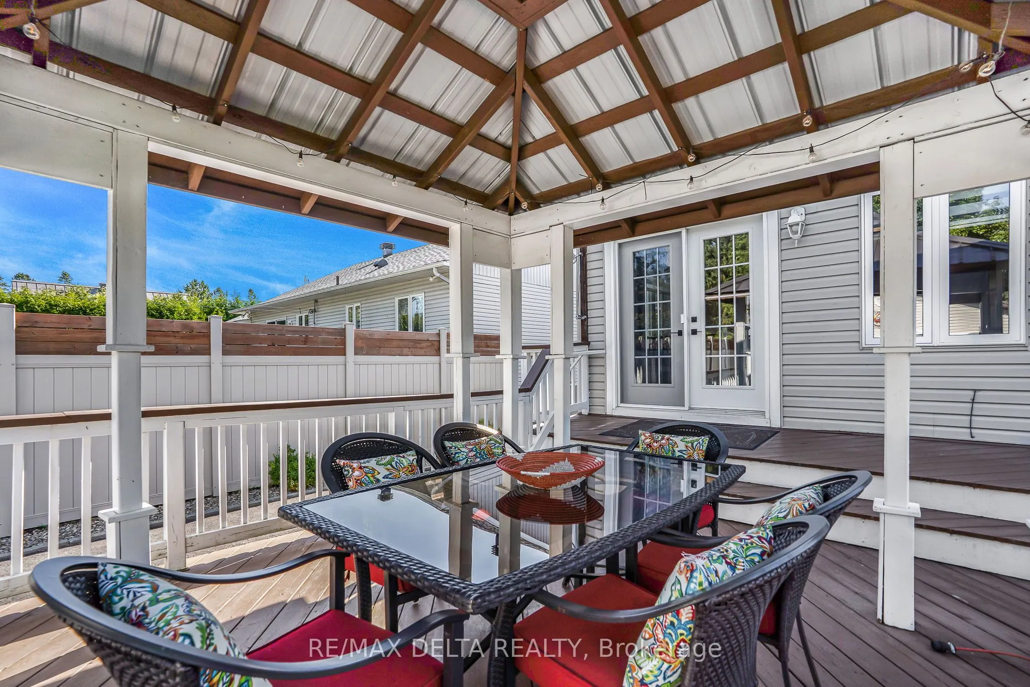 65 Bernard Crescent