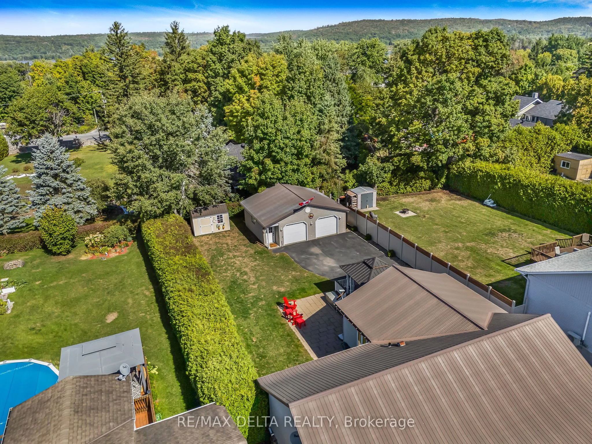 65 Bernard Crescent