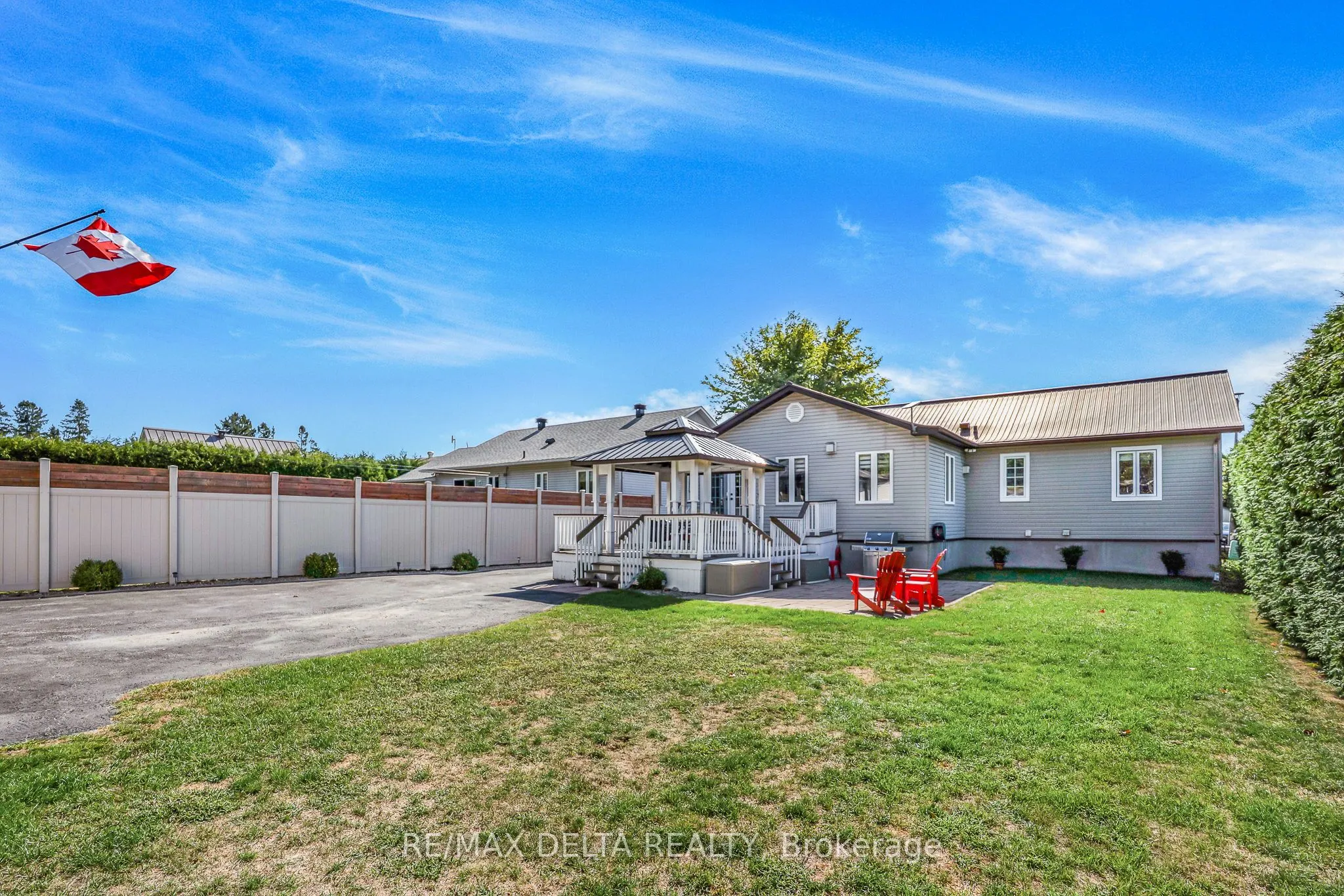 65 Bernard Crescent