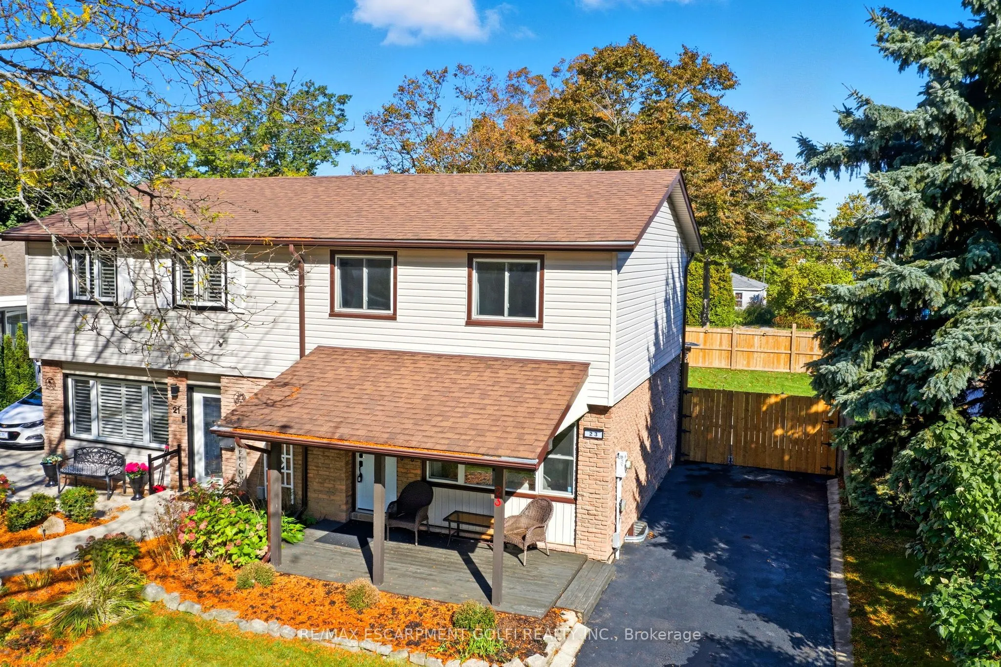 23 Glengrove Avenue