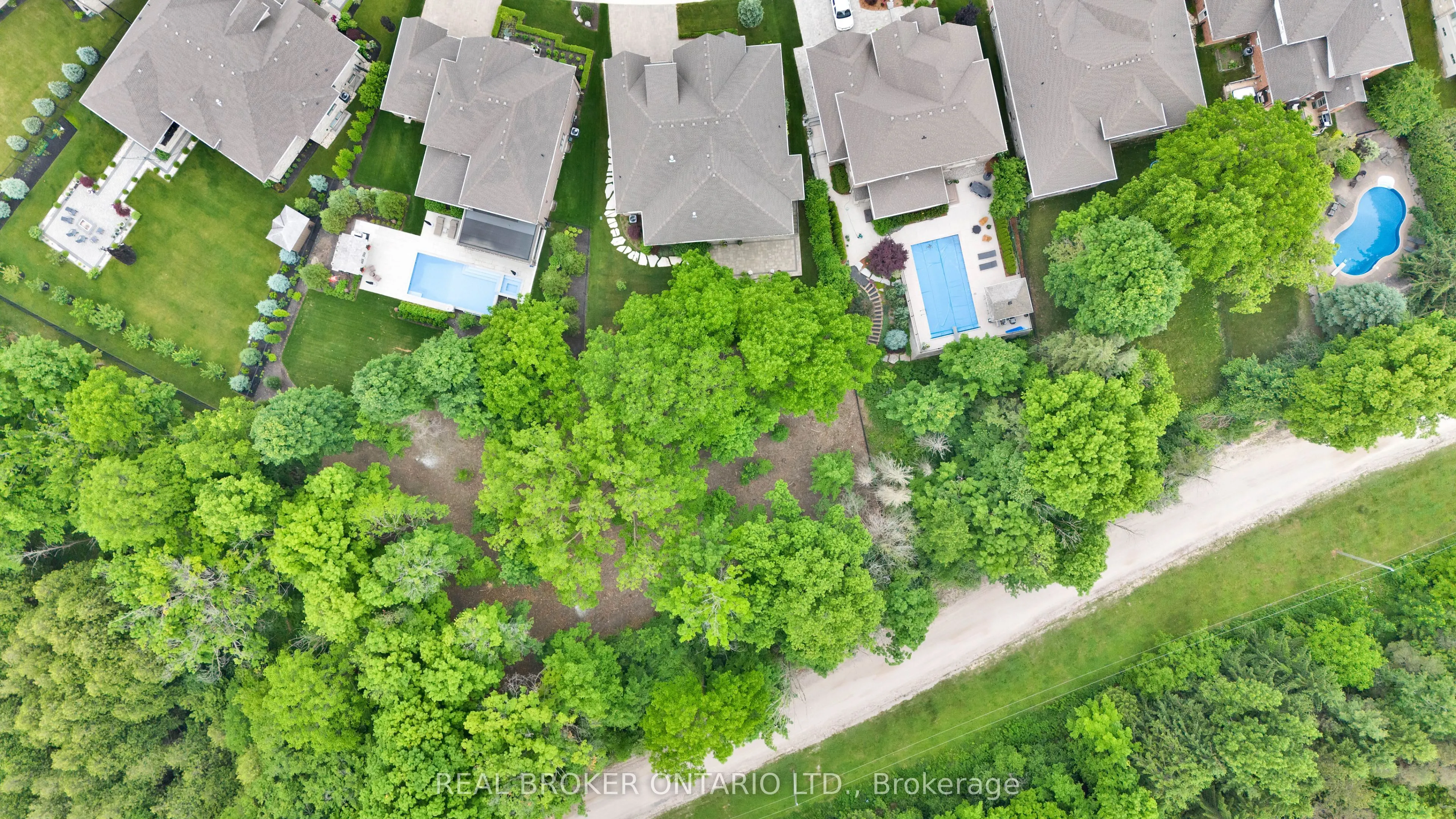 44 Pioneer Ridge Drive