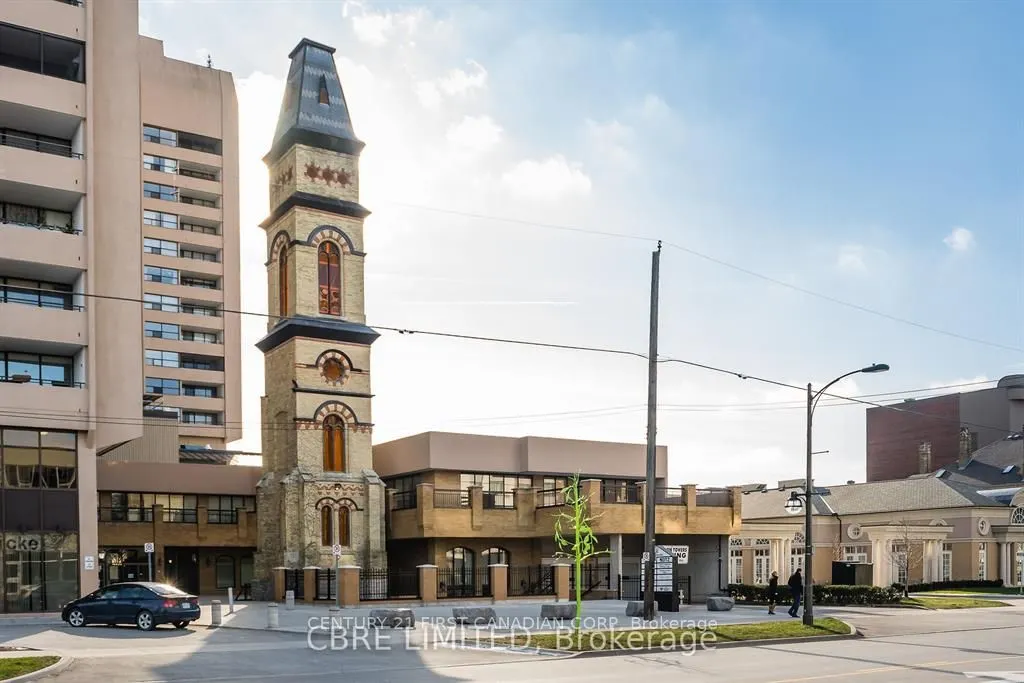 379 Dundas Street, #212