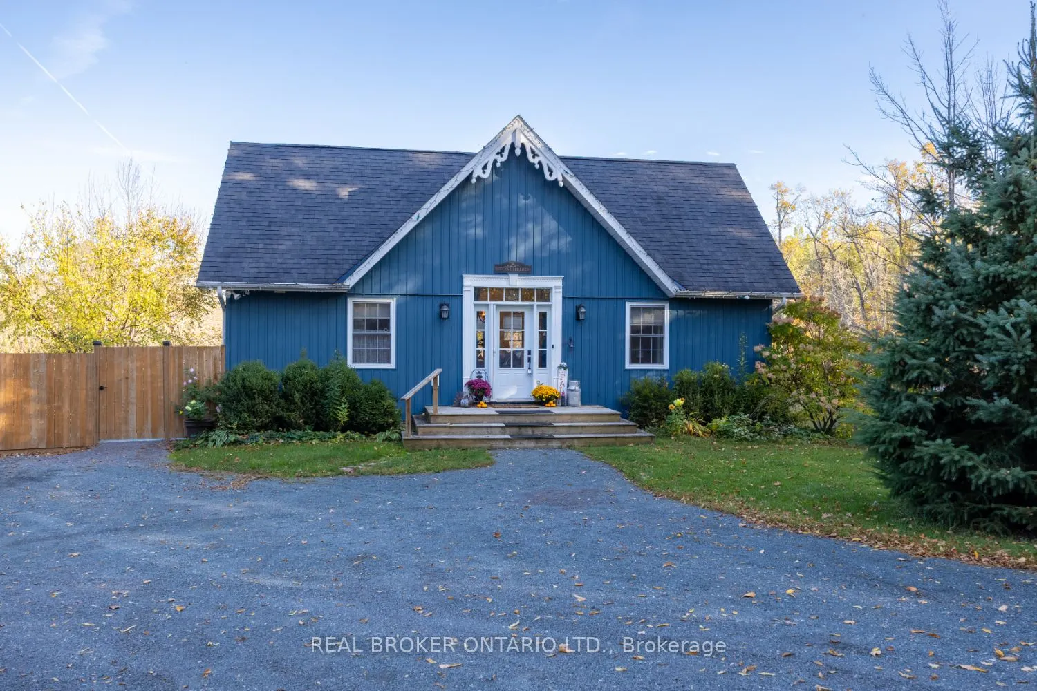 201 Richardson Road