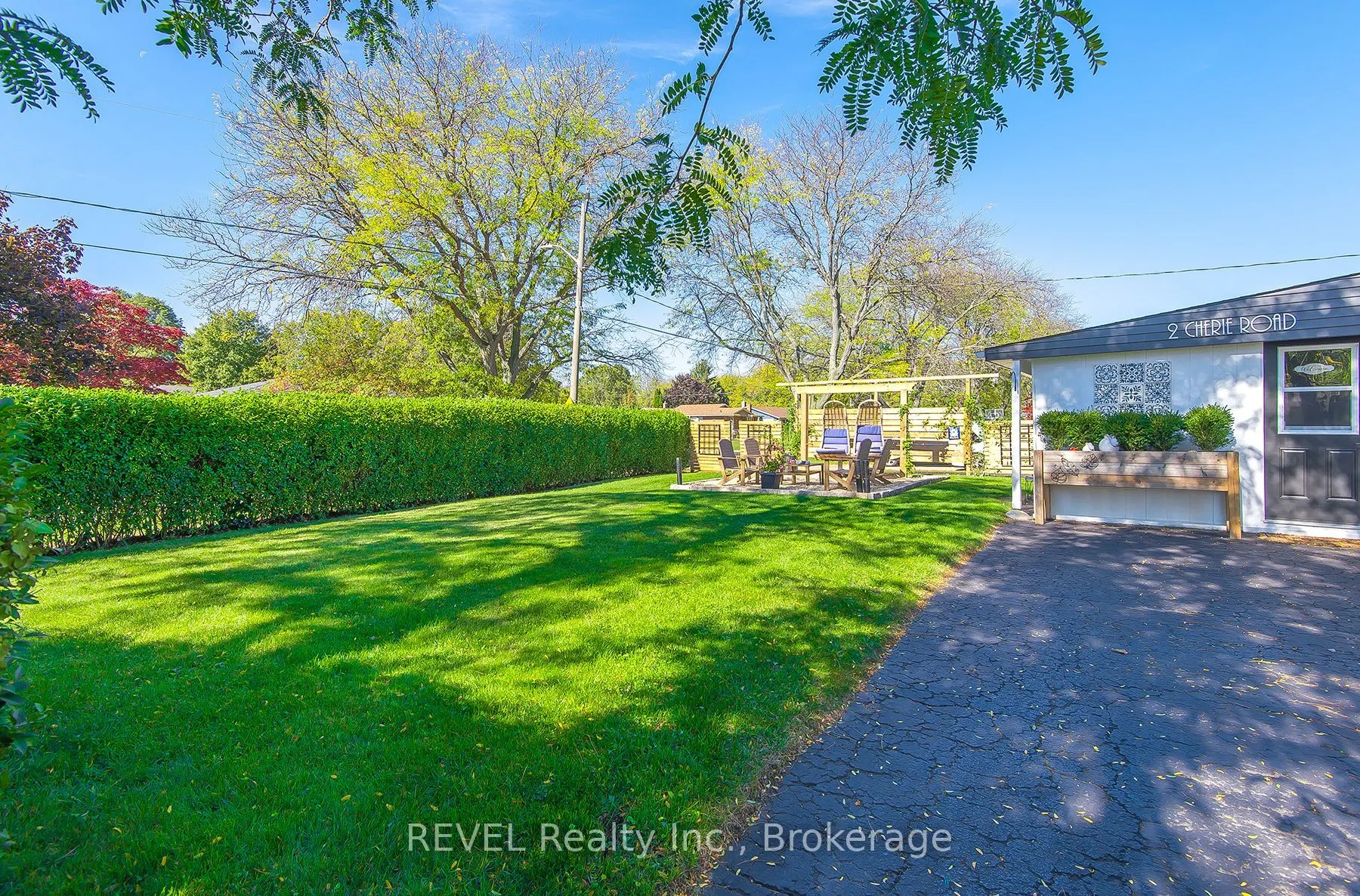 2 Cherie Road