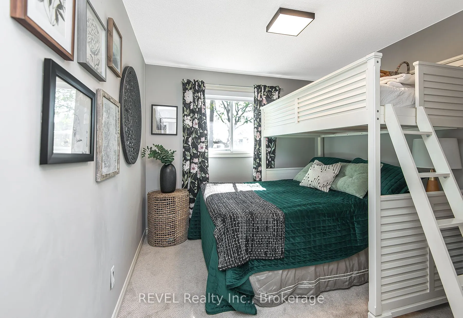 2 Cherie Road