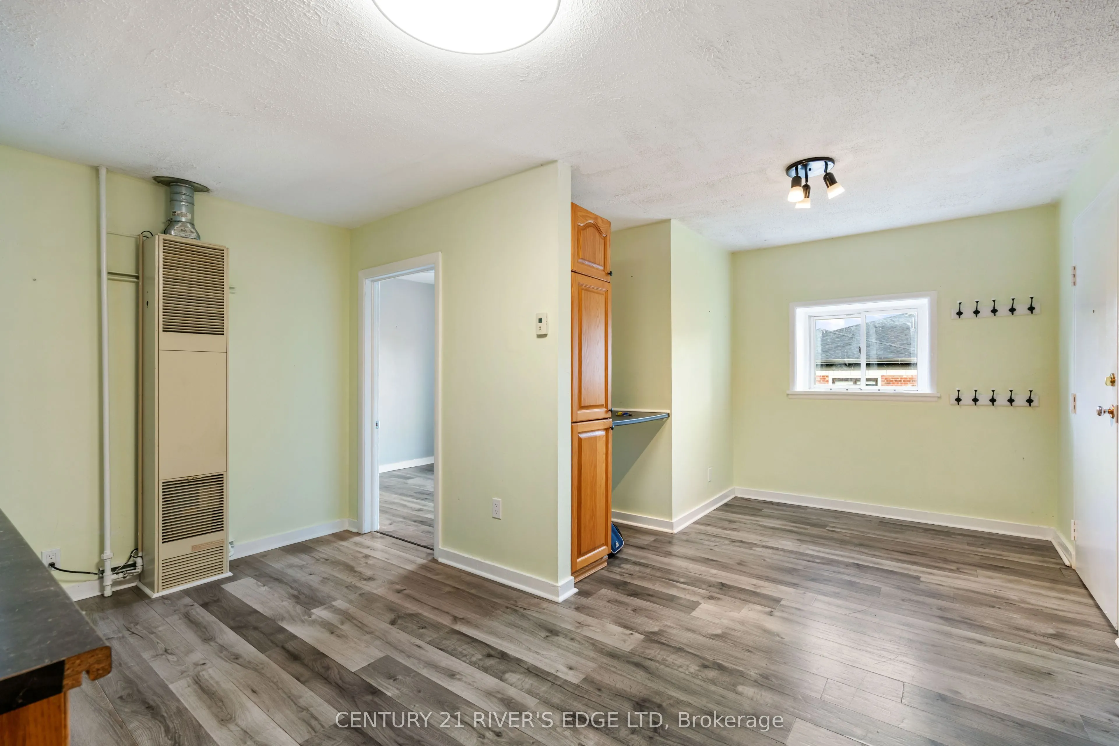 183 King Street, #4