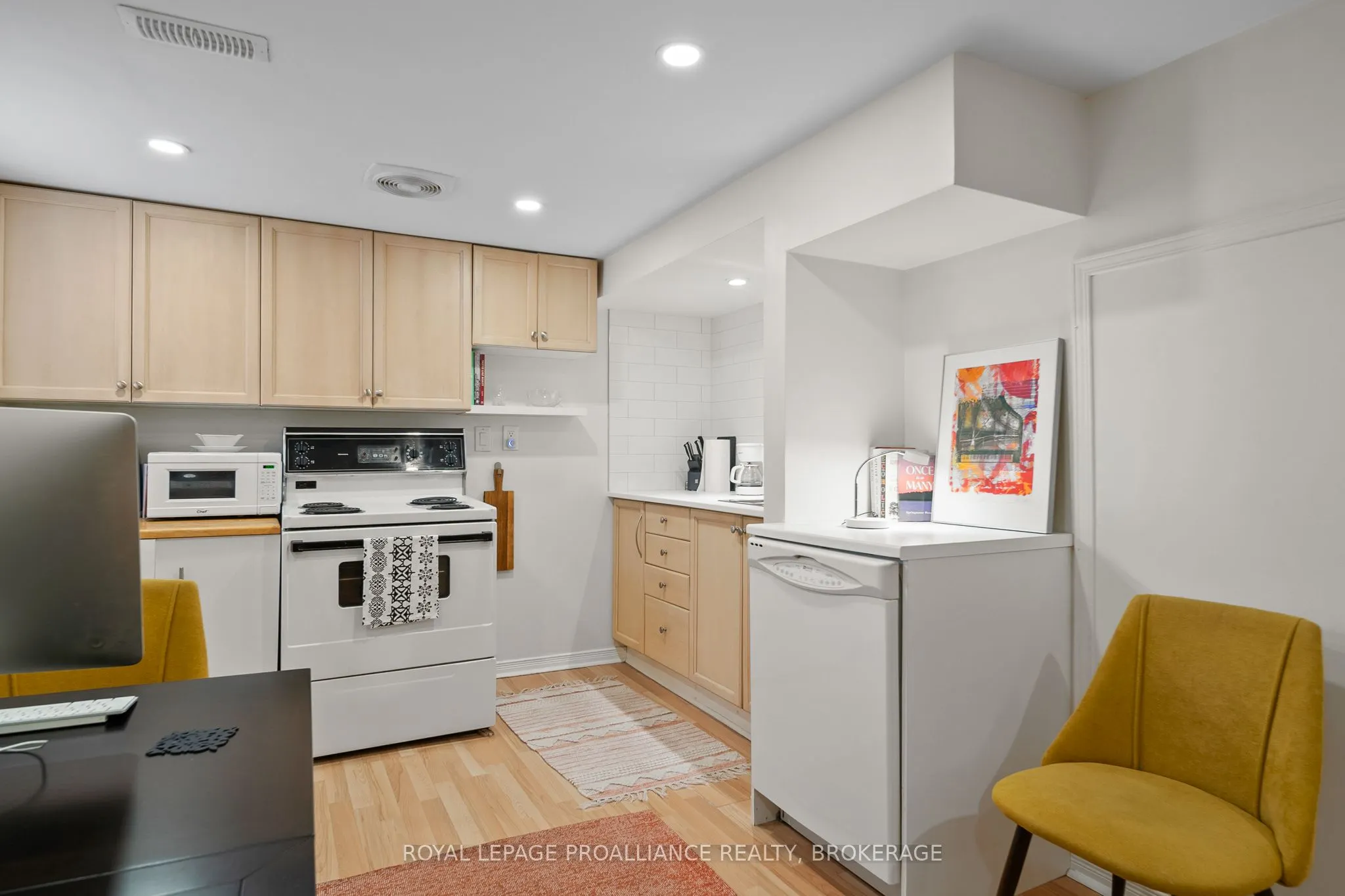 8 Graham Avenue