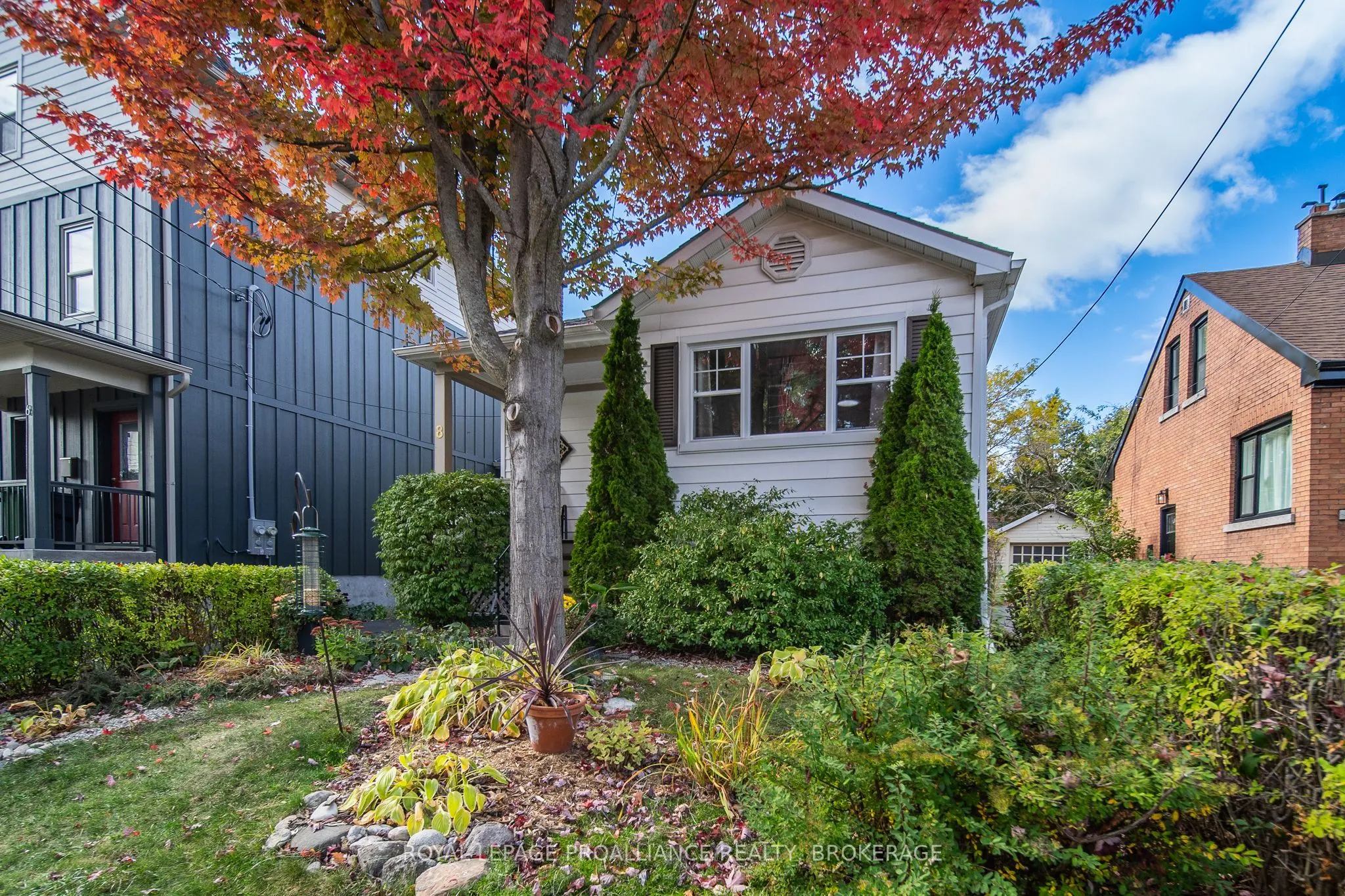 8 Graham Avenue