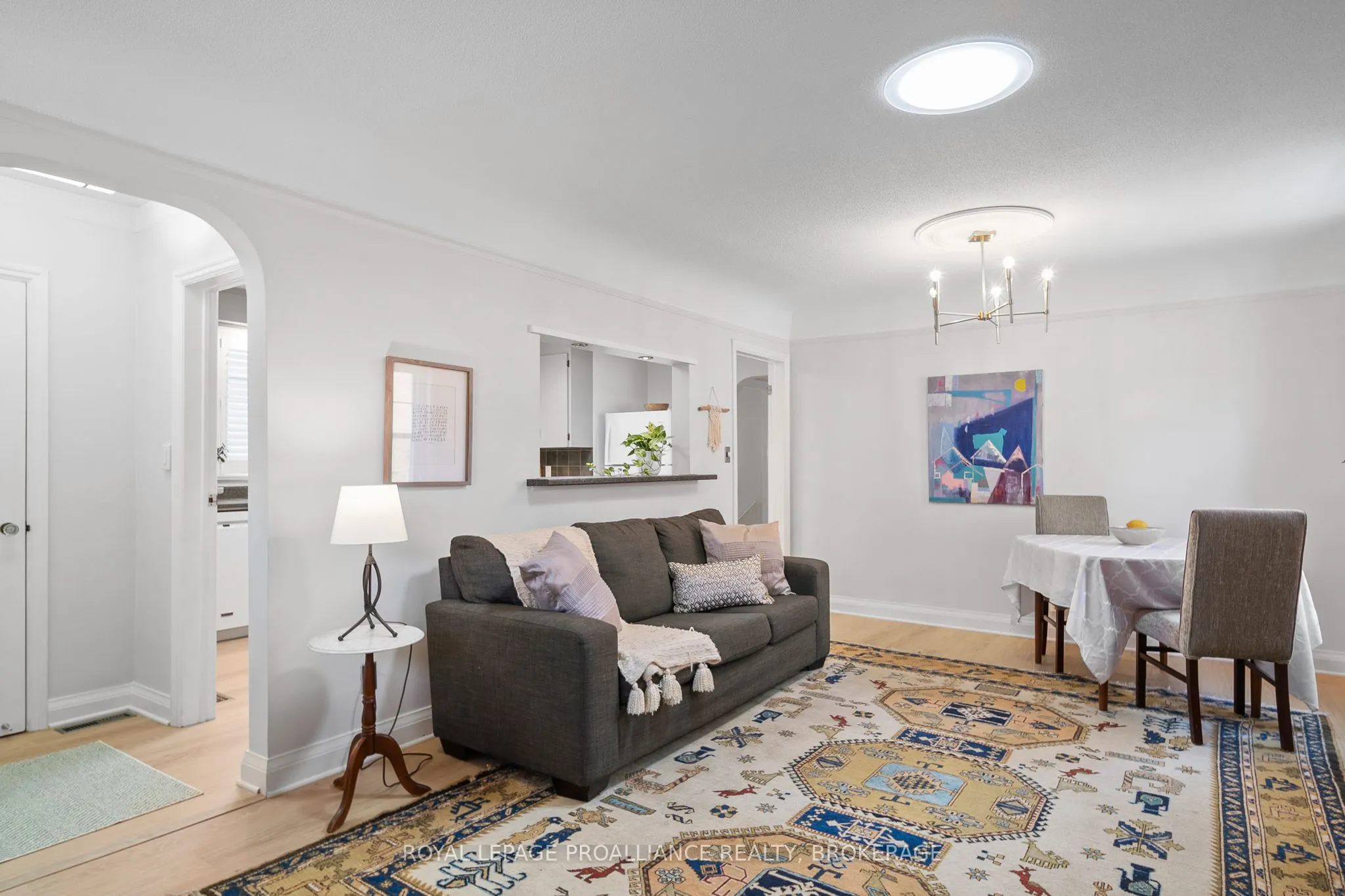 8 Graham Avenue